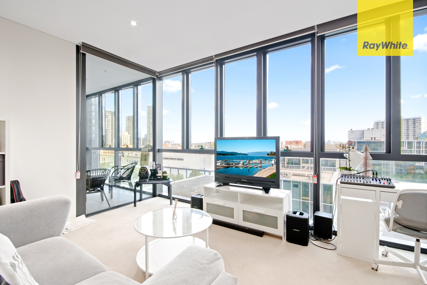 1018/32 Hunter Street (AKA 1018/45 Macquarie St), Parramatta, NSW 2150