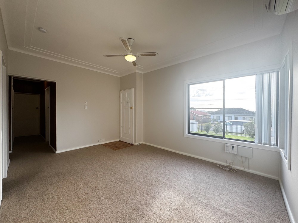 54 Macquarie Avenue, Campbelltown, NSW 2560