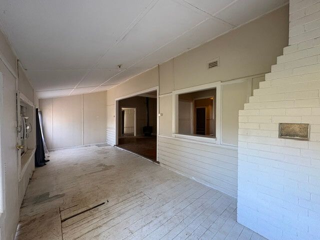 50 Hoskins Street — photo 11 of 16