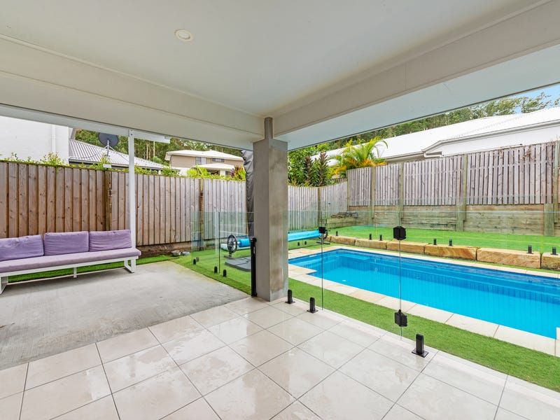 22 Dianella Crescent, Maudsland QLD 4210