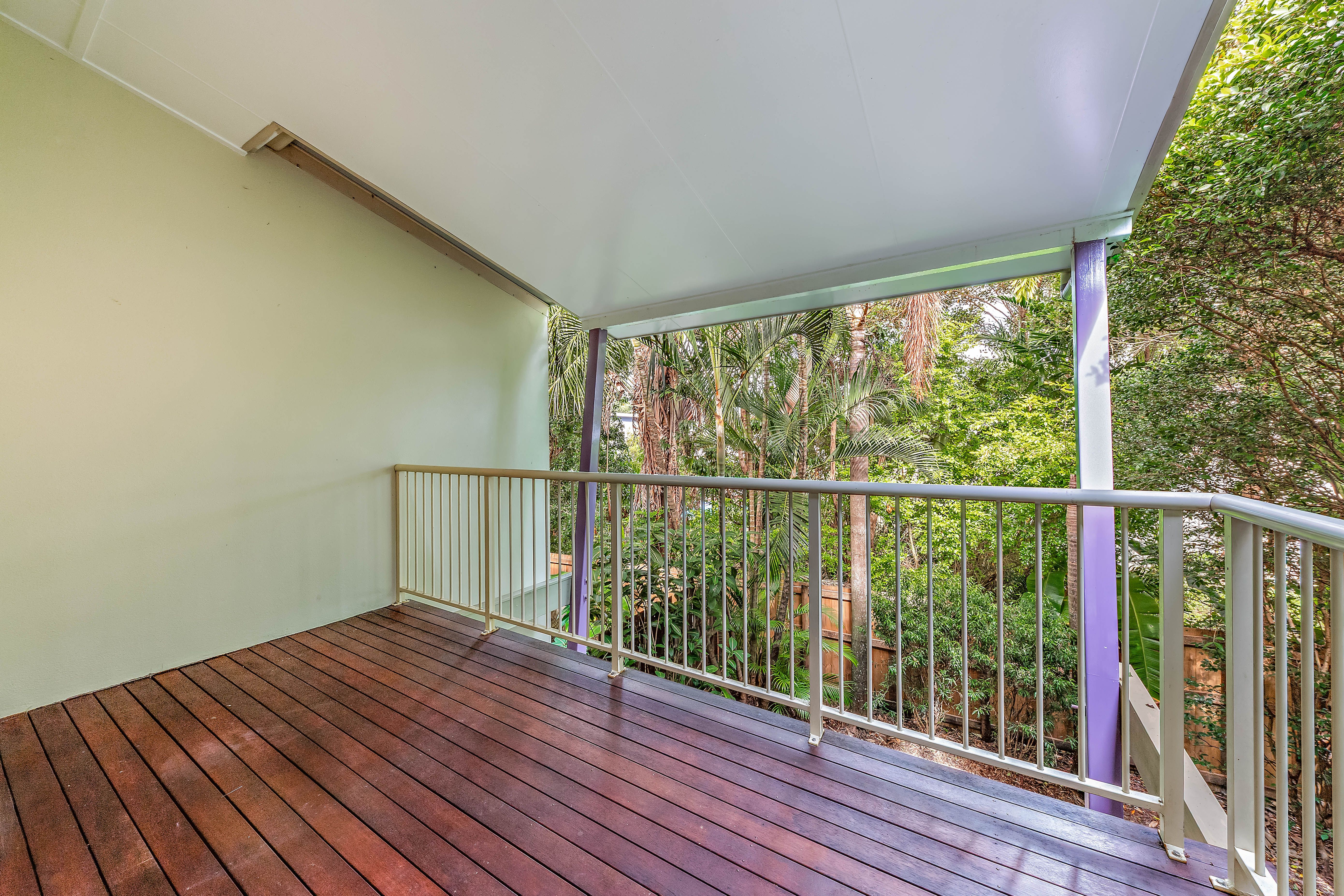 2/21 Shute Harbour Road — photo 11 of 20