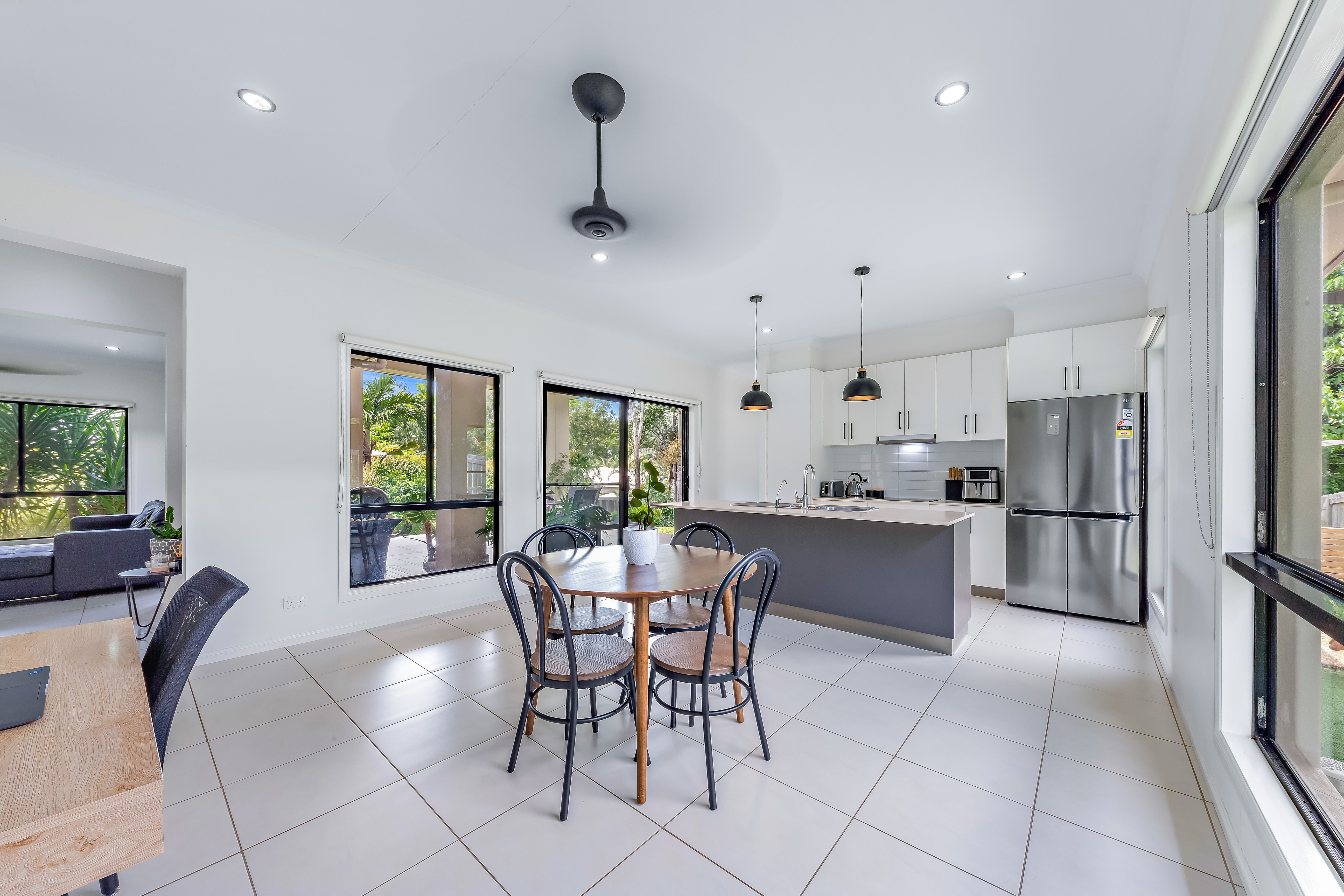 15 Armada Crescent — photo 4 of 14