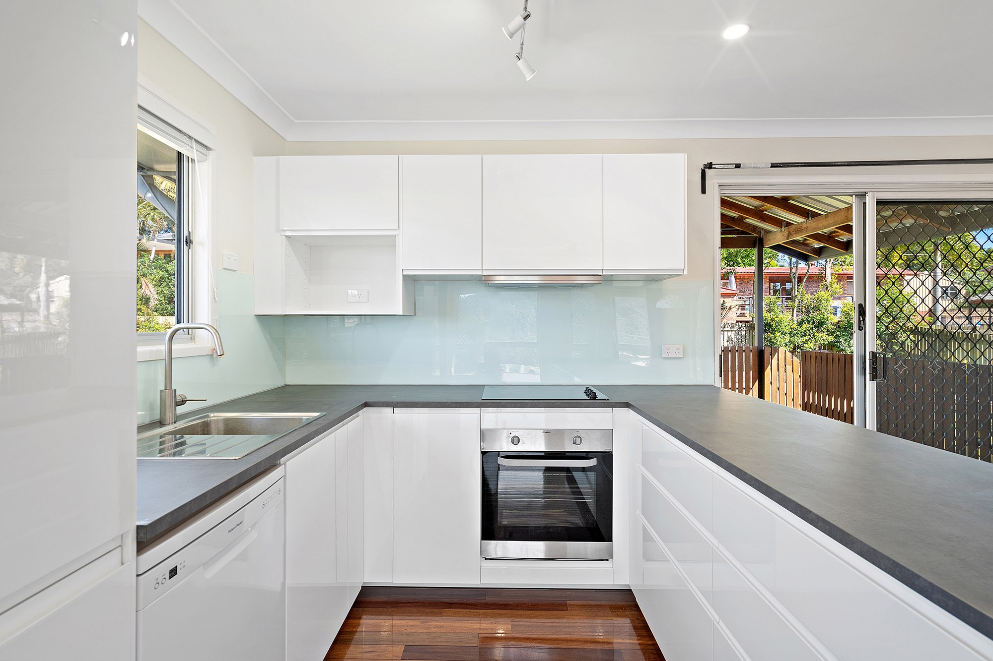 20 Drake Road, Springwood, QLD 4127