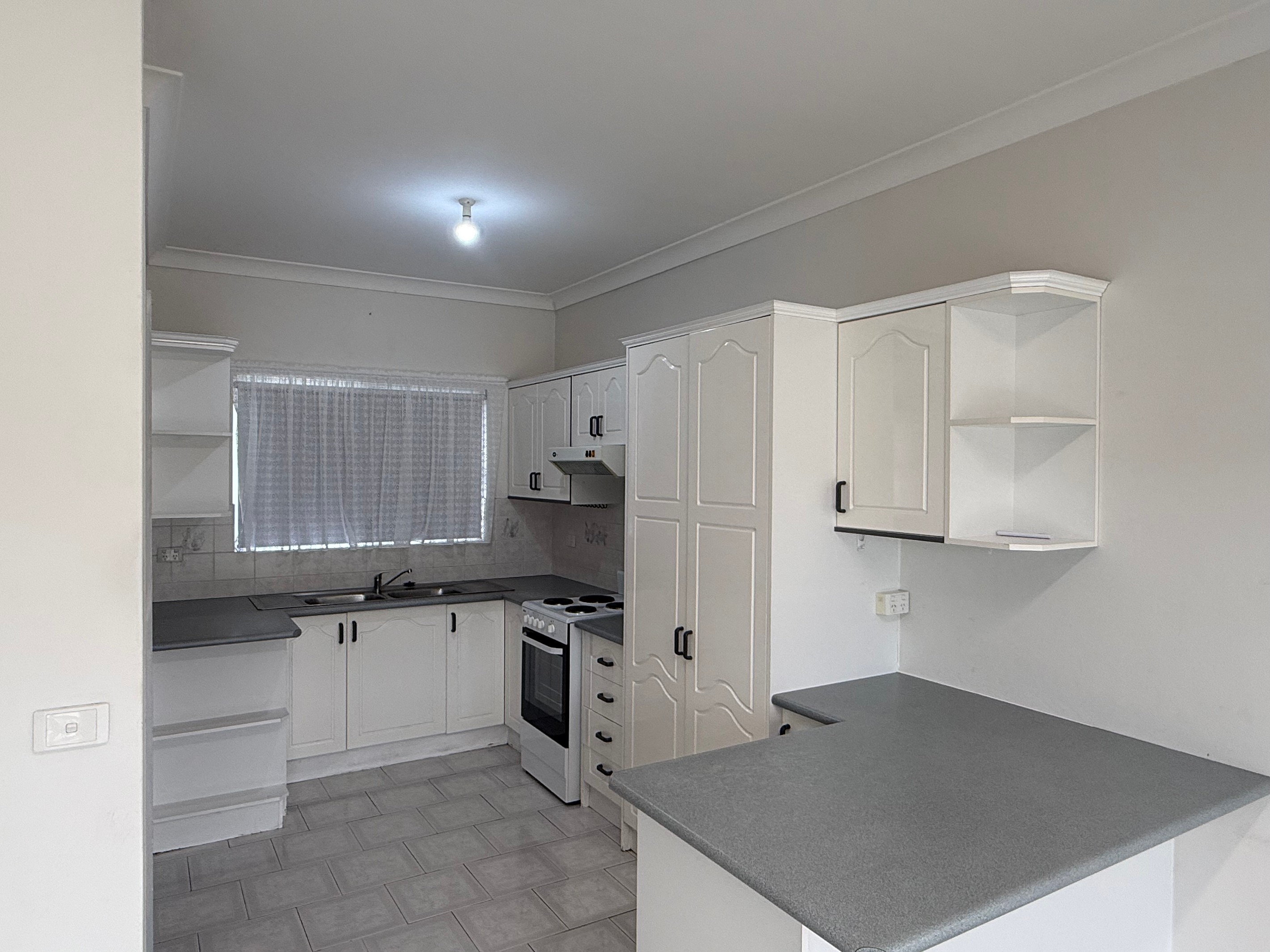 1/1 Willow Court, Maloneys Beach, NSW 2536