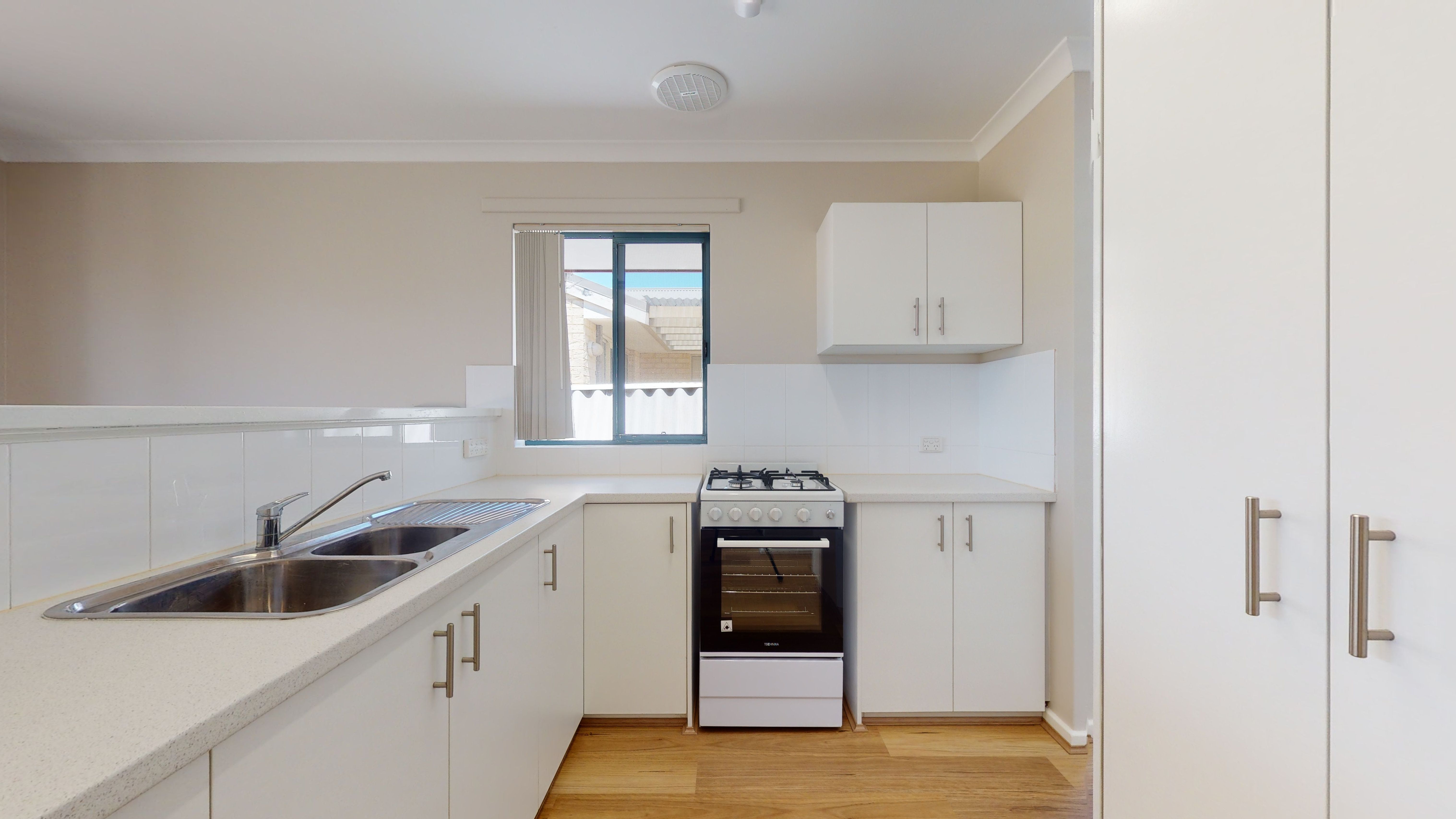 151A Fitzroy Road — photo 6 of 19