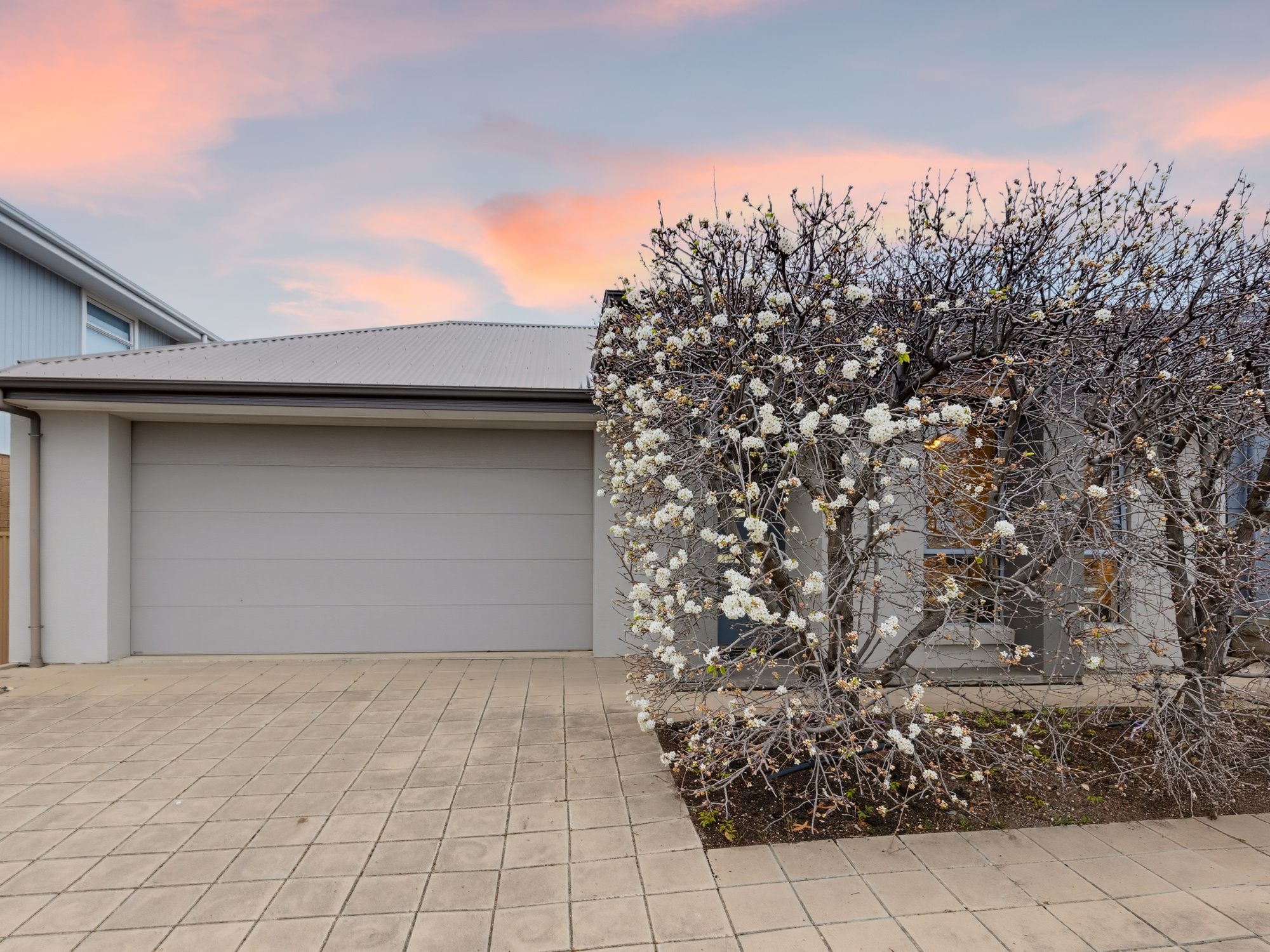 20 Bollard Avenue — photo 8 of 23