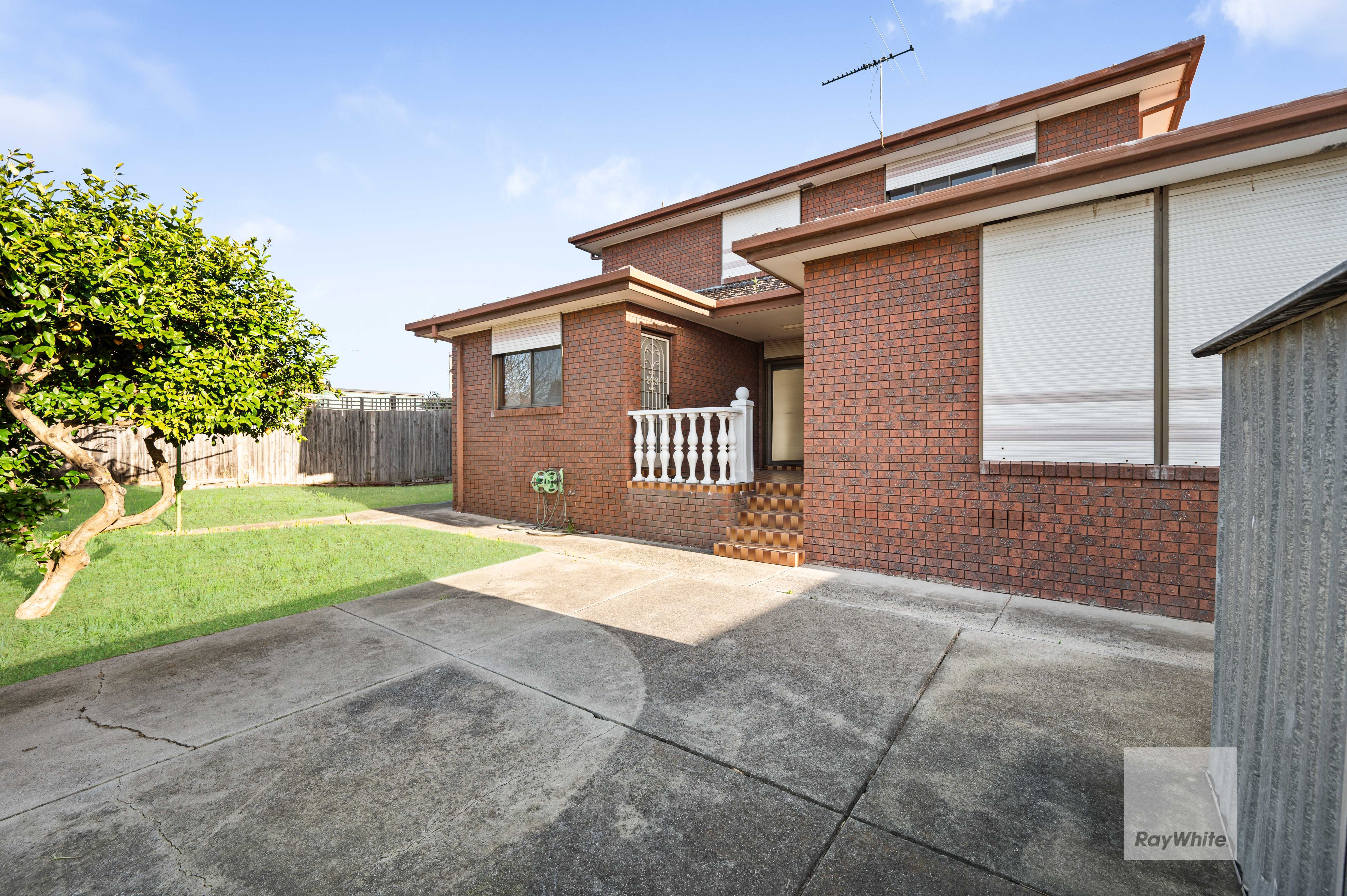 27 Grantley Drive — photo 20 of 23