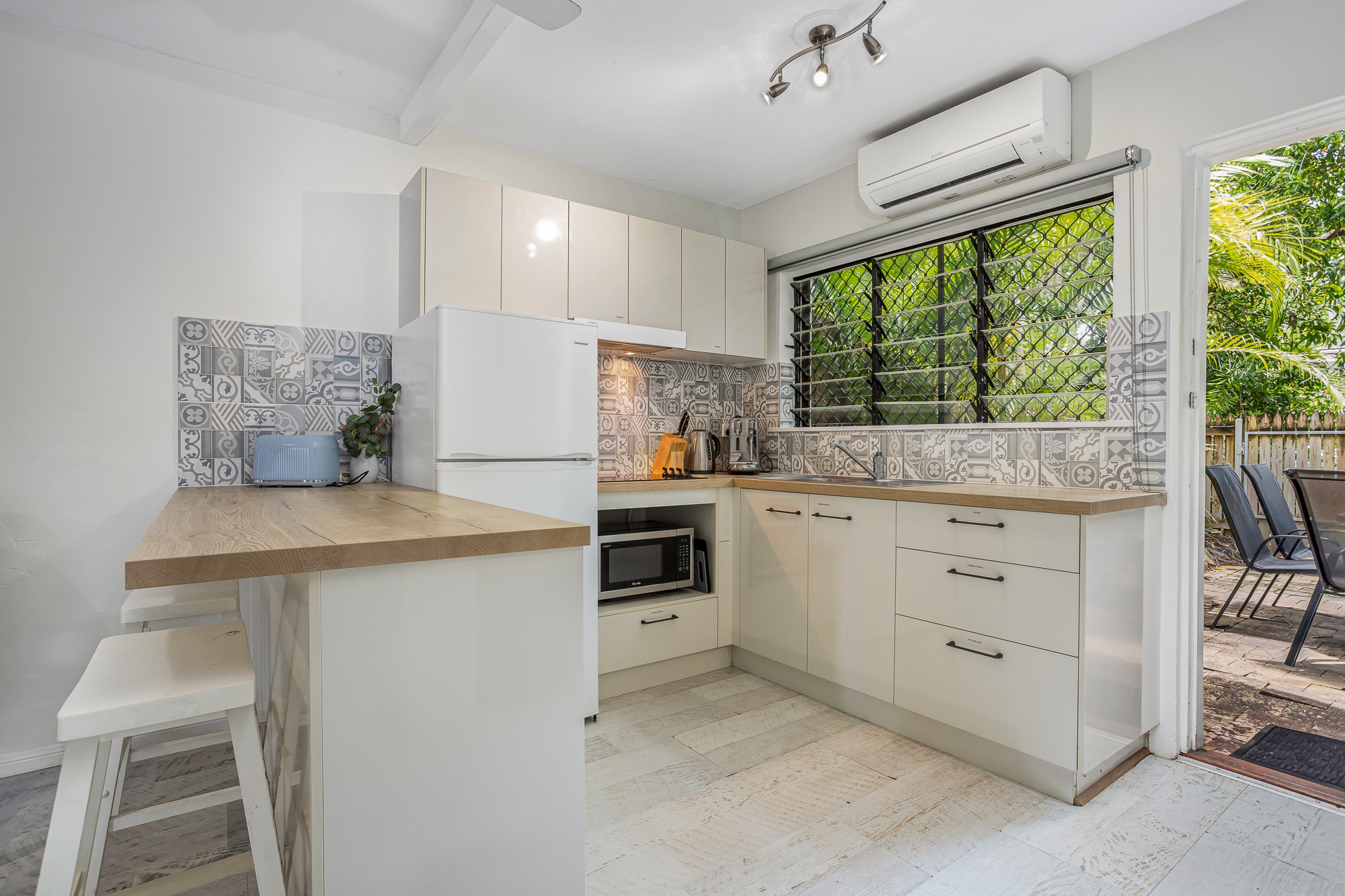 3/9-11 Amphora Street, Palm Cove, QLD 4879