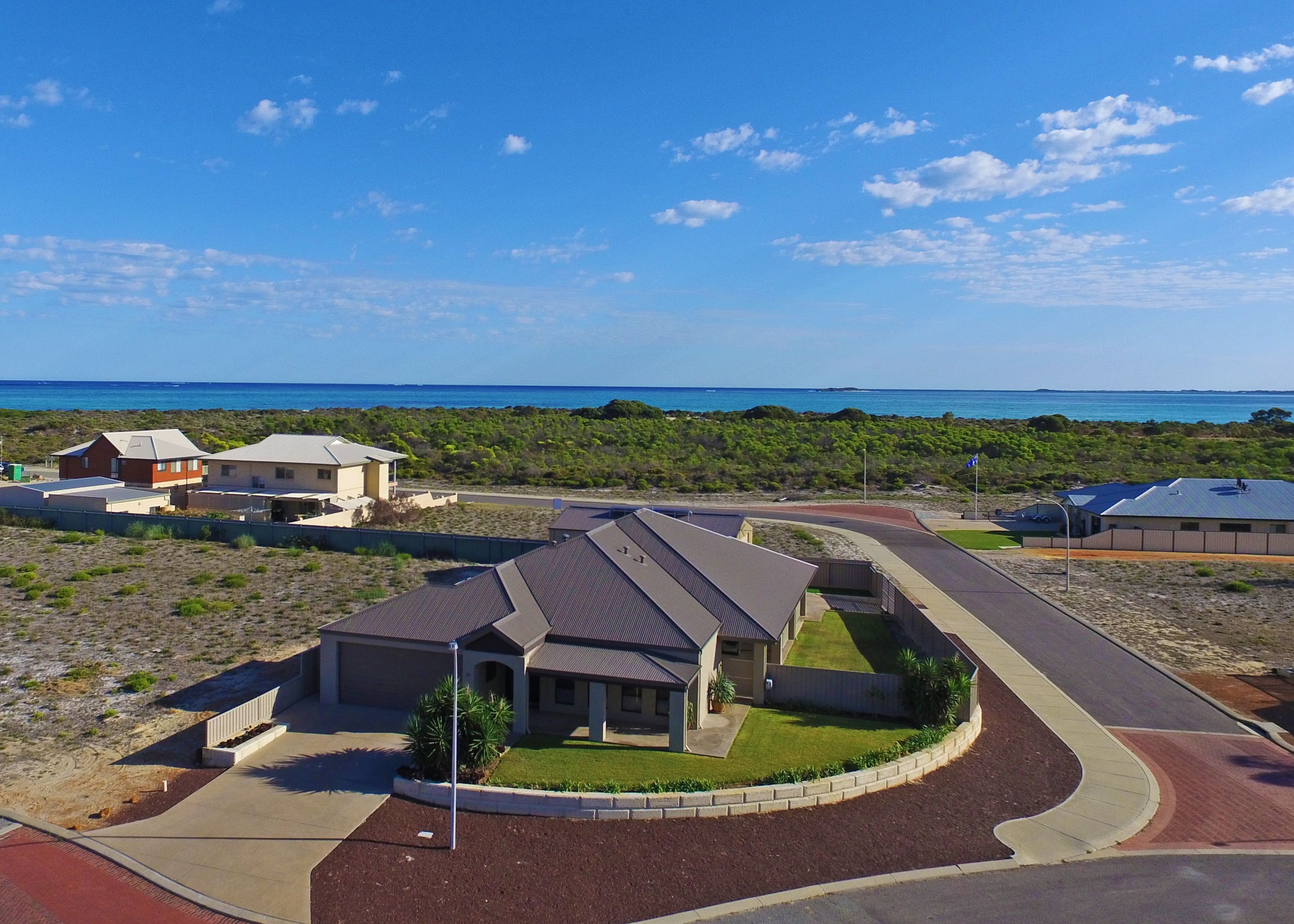 14 Pinetree Circuit, Jurien Bay, WA 6516