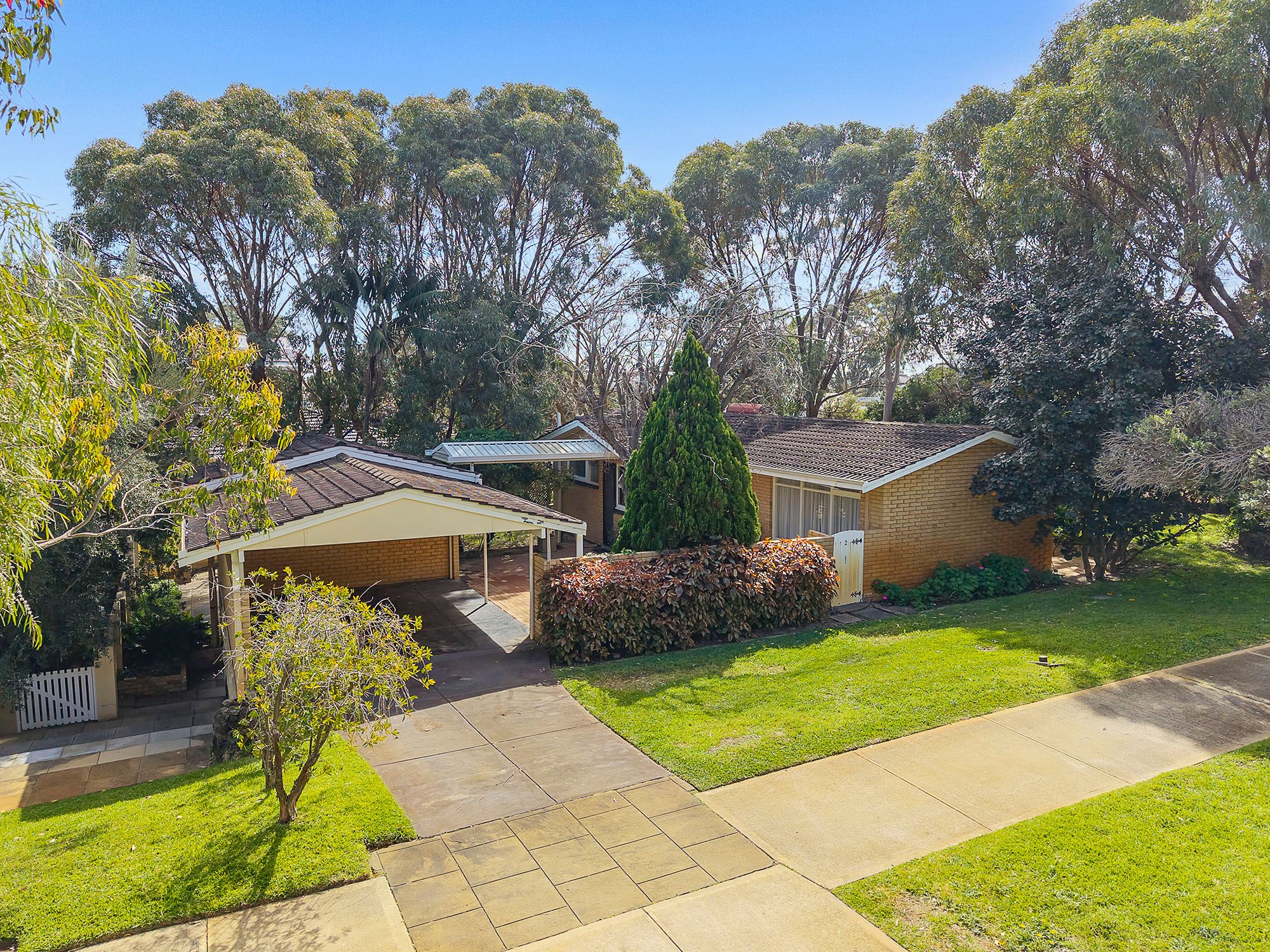 2 Falmouth Avenue — photo from Ray White Dalkeith Claremont Fremantle - Dalkeith Location