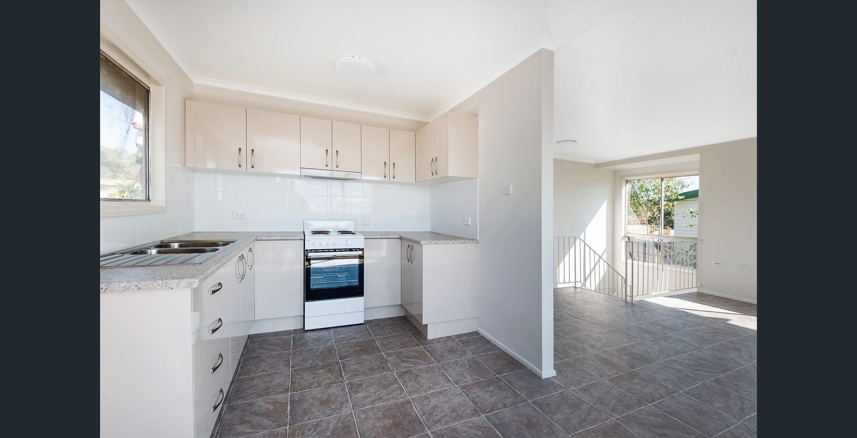 32 Benz Street, Logan Central, QLD 4114