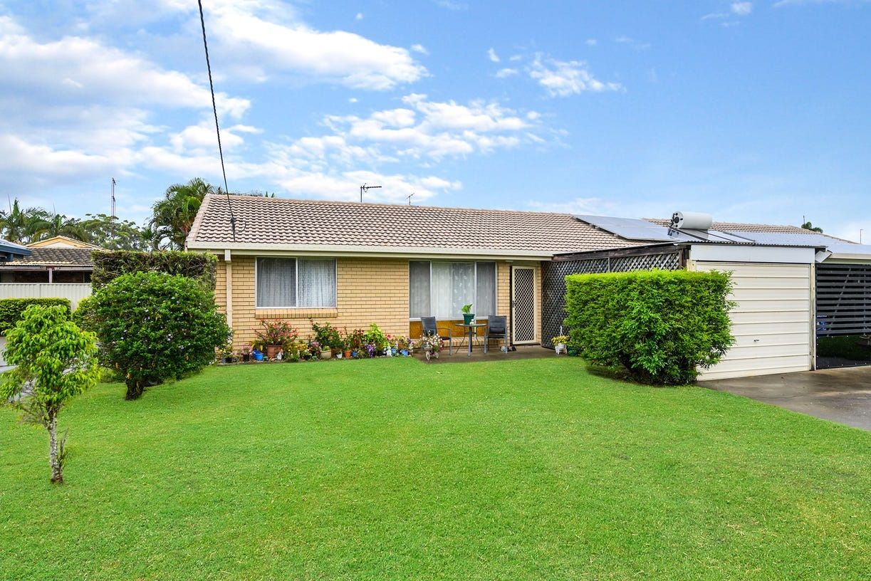 6 Crisp Court, Miami QLD 4220