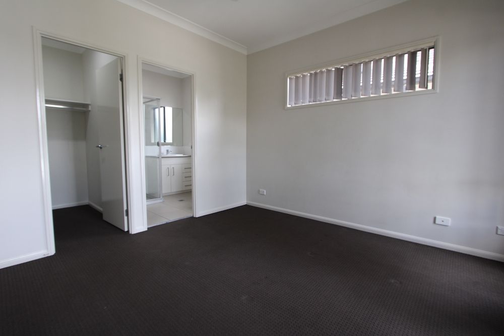 38 Skaife Street, Oran Park, NSW 2570