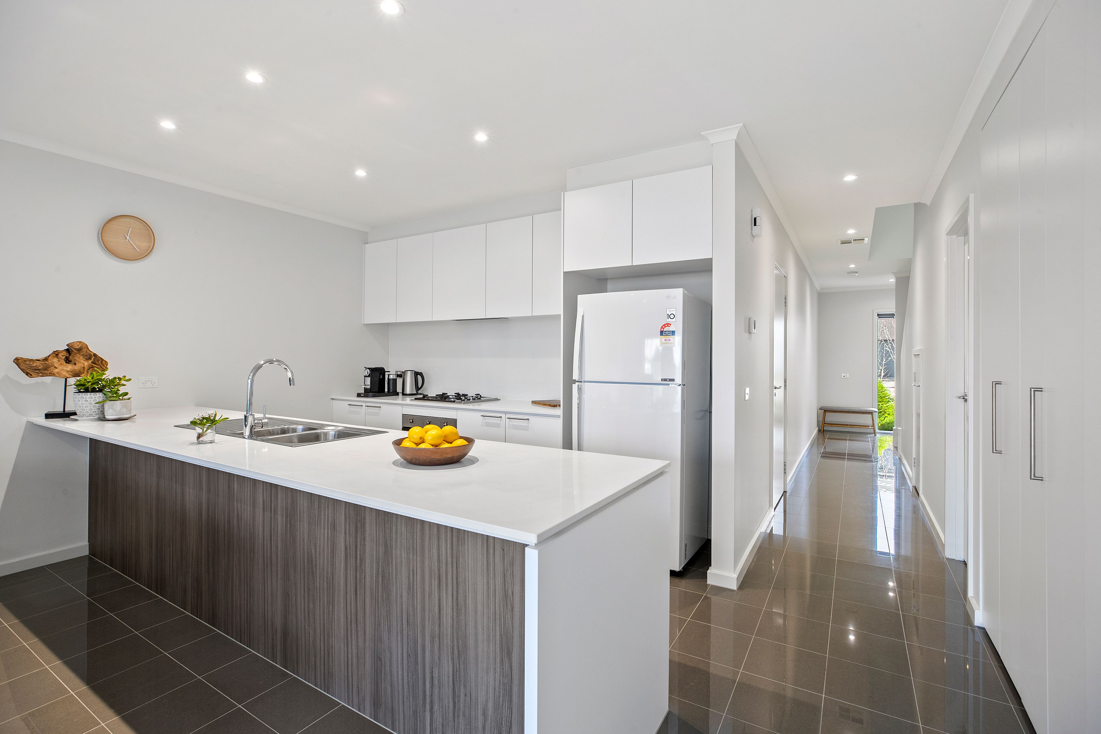 13 Beachwood Drive, Wantirna South, VIC 3152