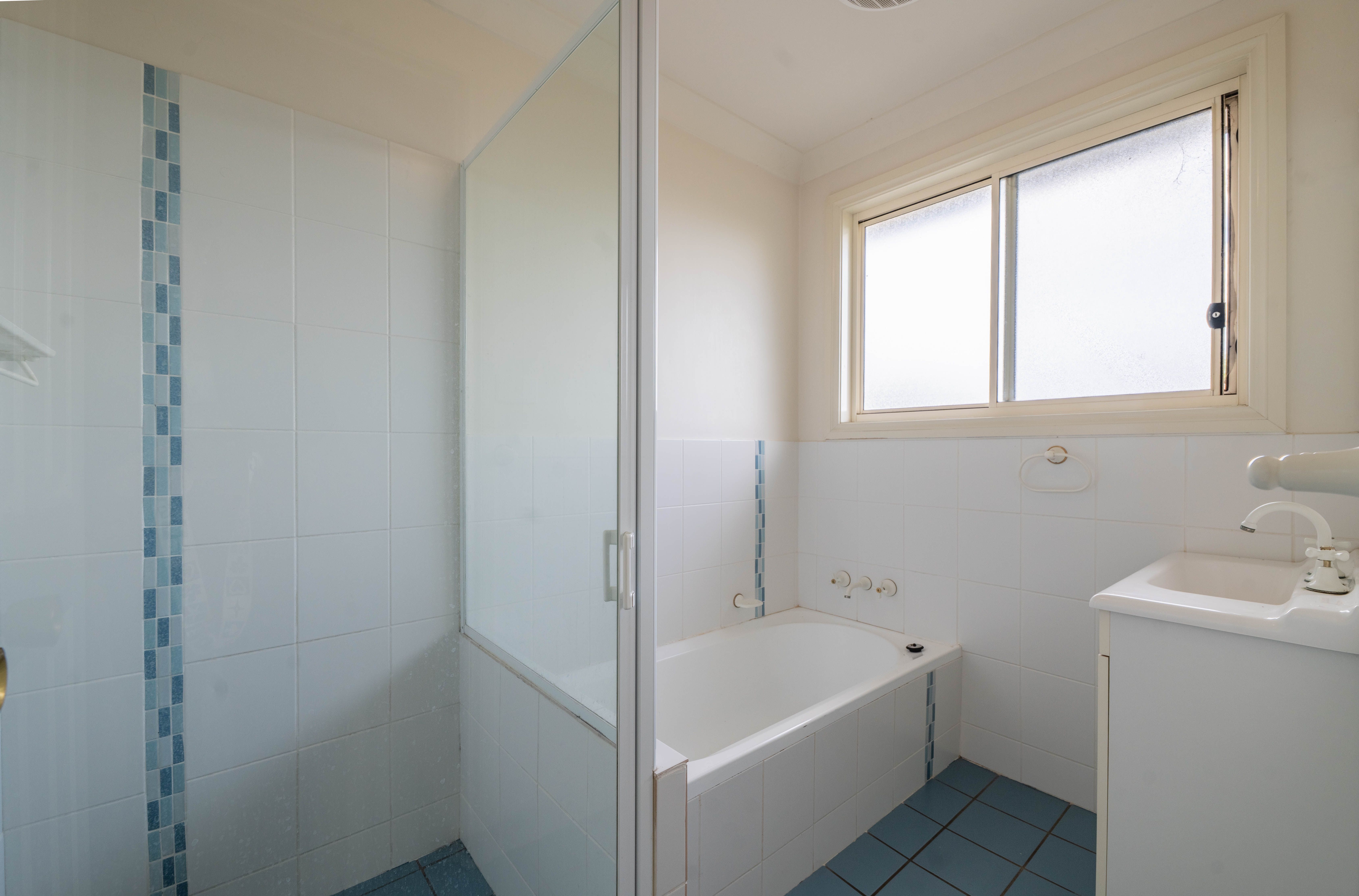 17 Victoria Street — photo 9 of 11