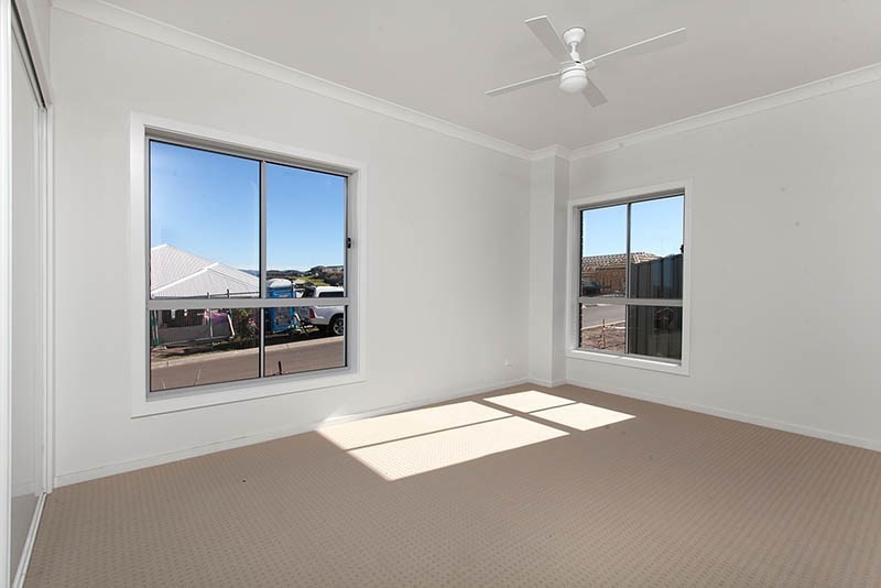 81 Elizabeth Circuit, Flinders, NSW 2529