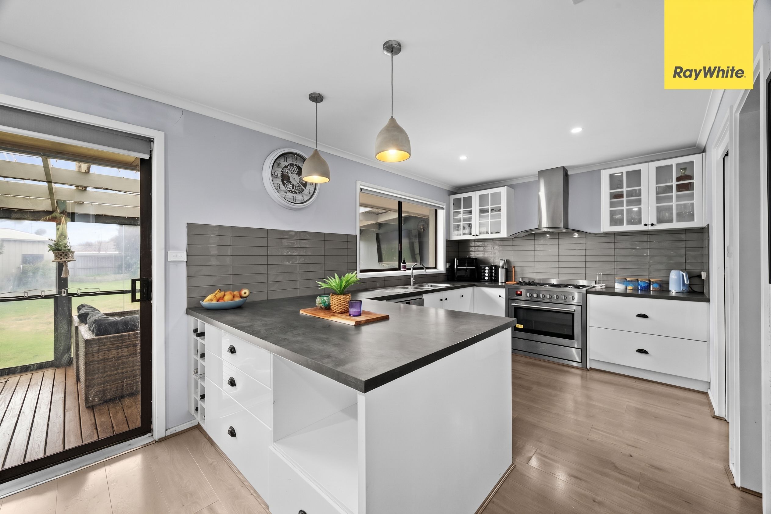 15 Francis Street — photo 5 of 18