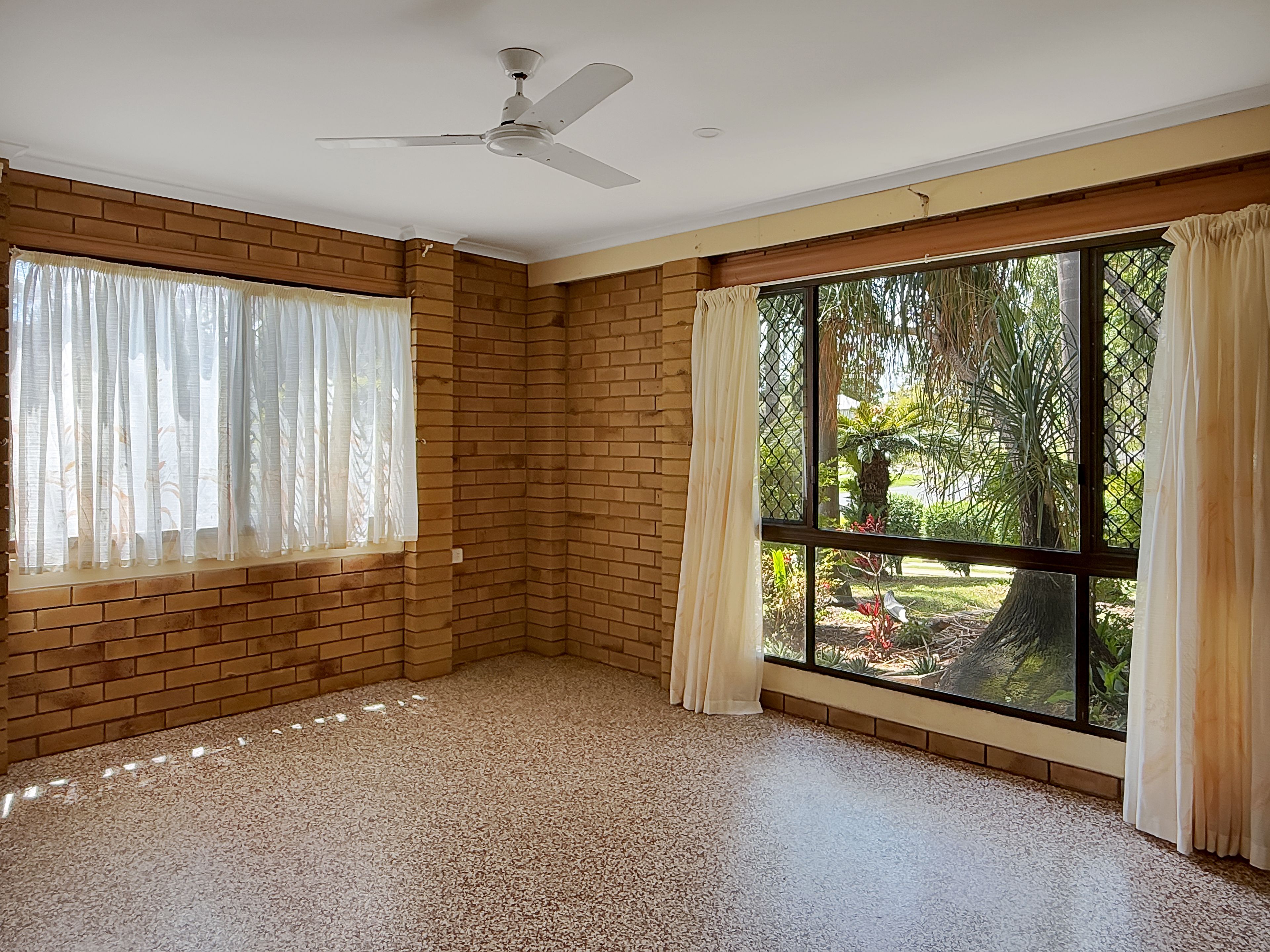 63 Lennox Street — photo 17 of 24