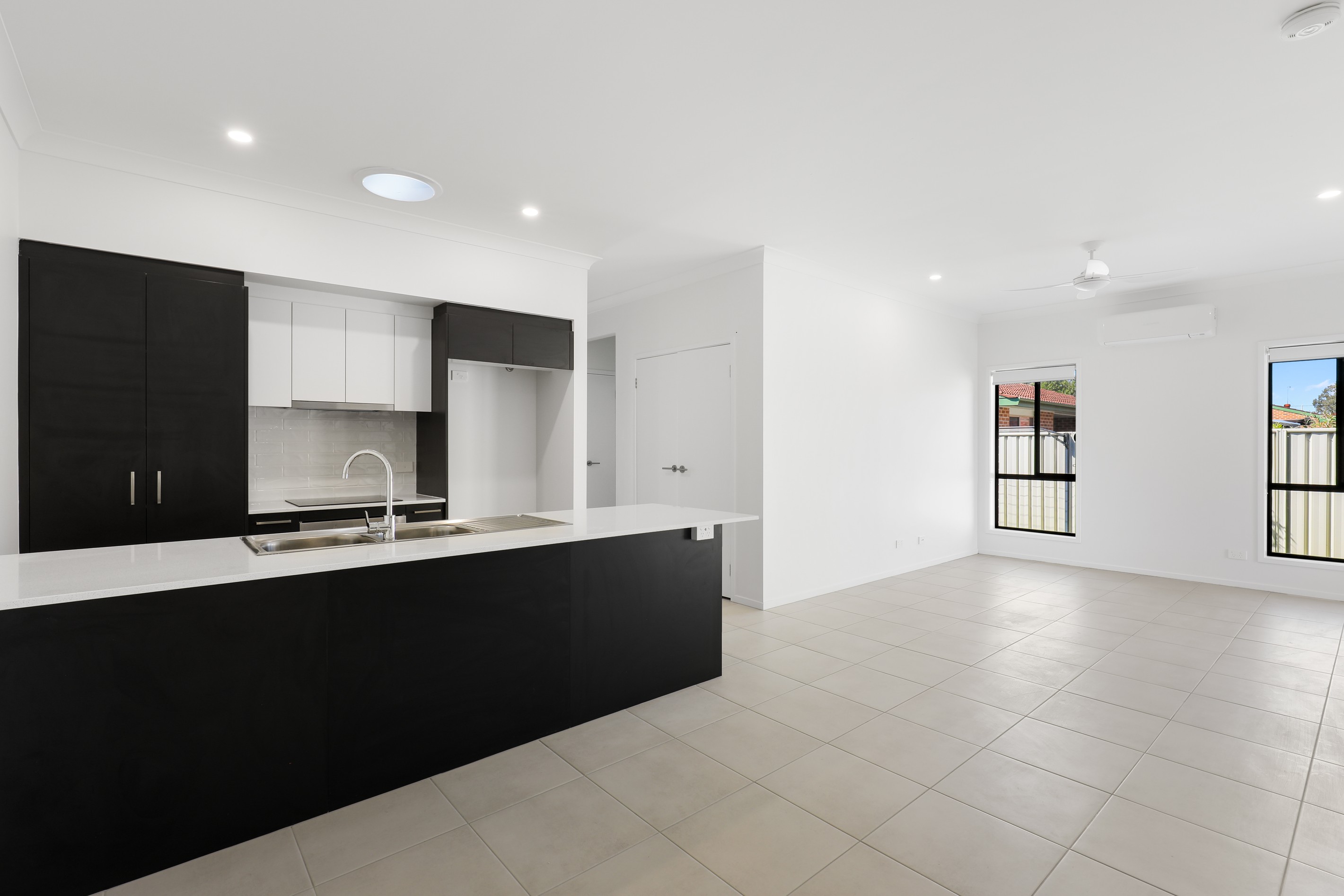 2/49a President Poincare Parade, Tanilba Bay, NSW 2319