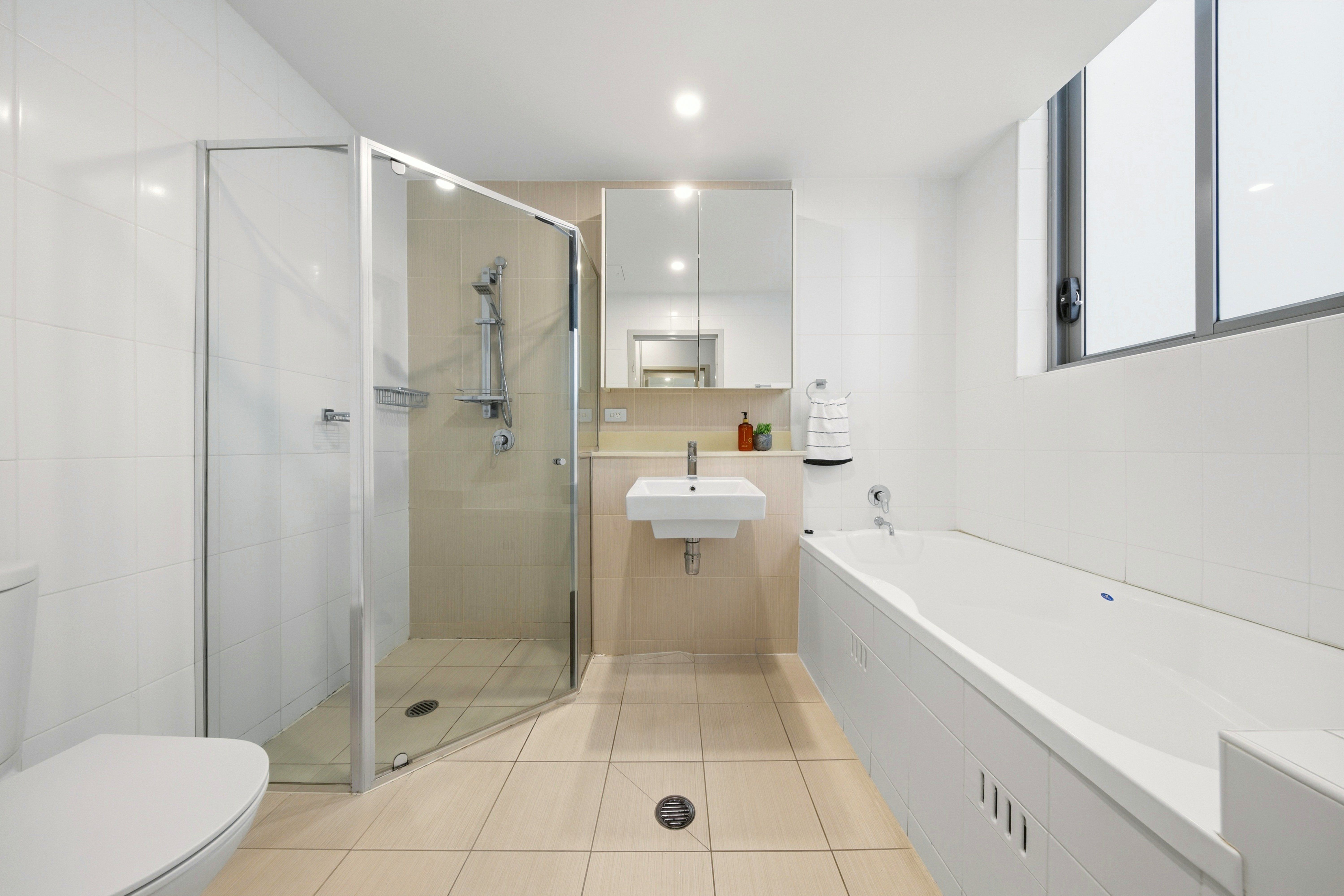 209/8B Mary Street — photo 11 of 20