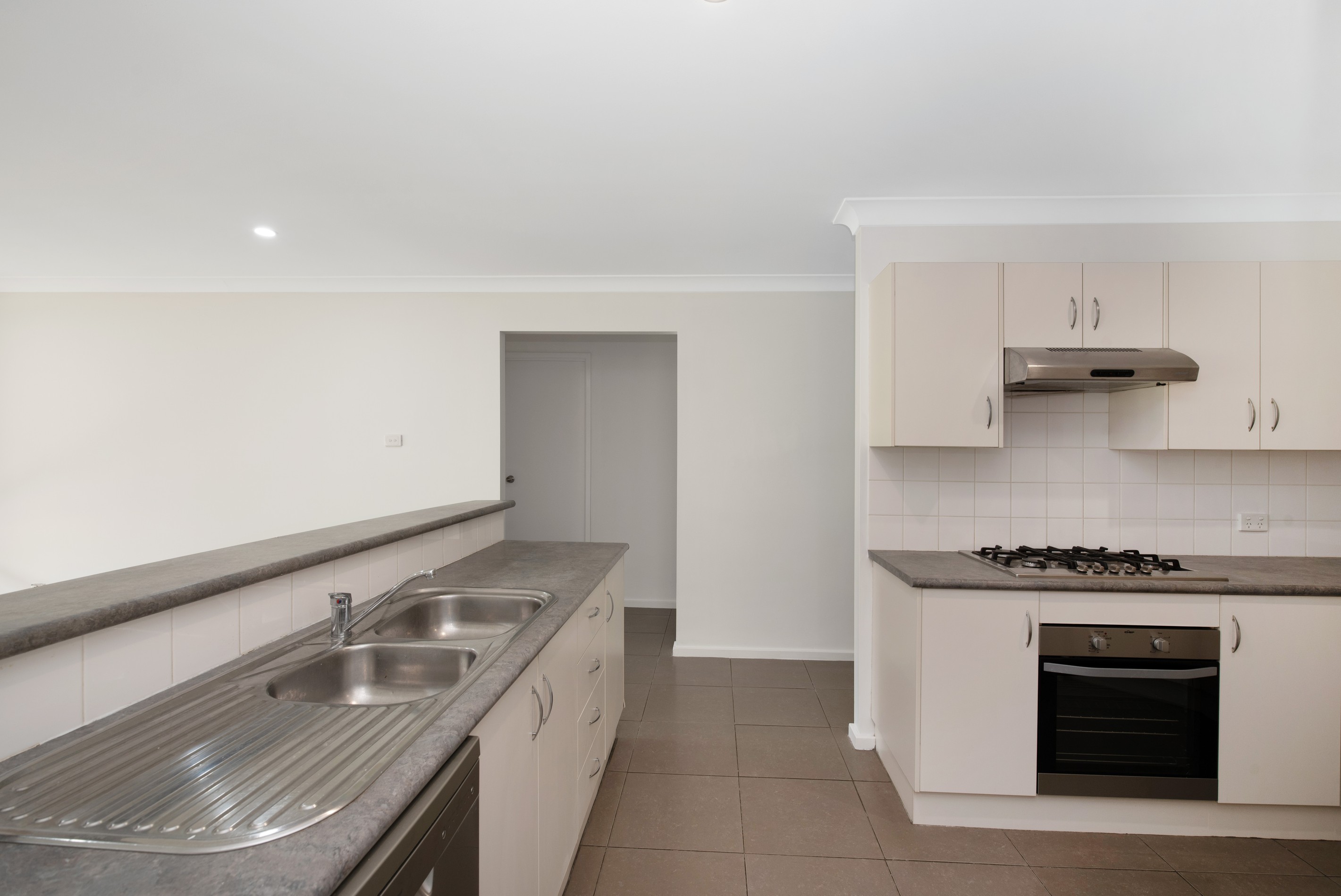 140 Regiment Road, Rutherford, NSW 2320
