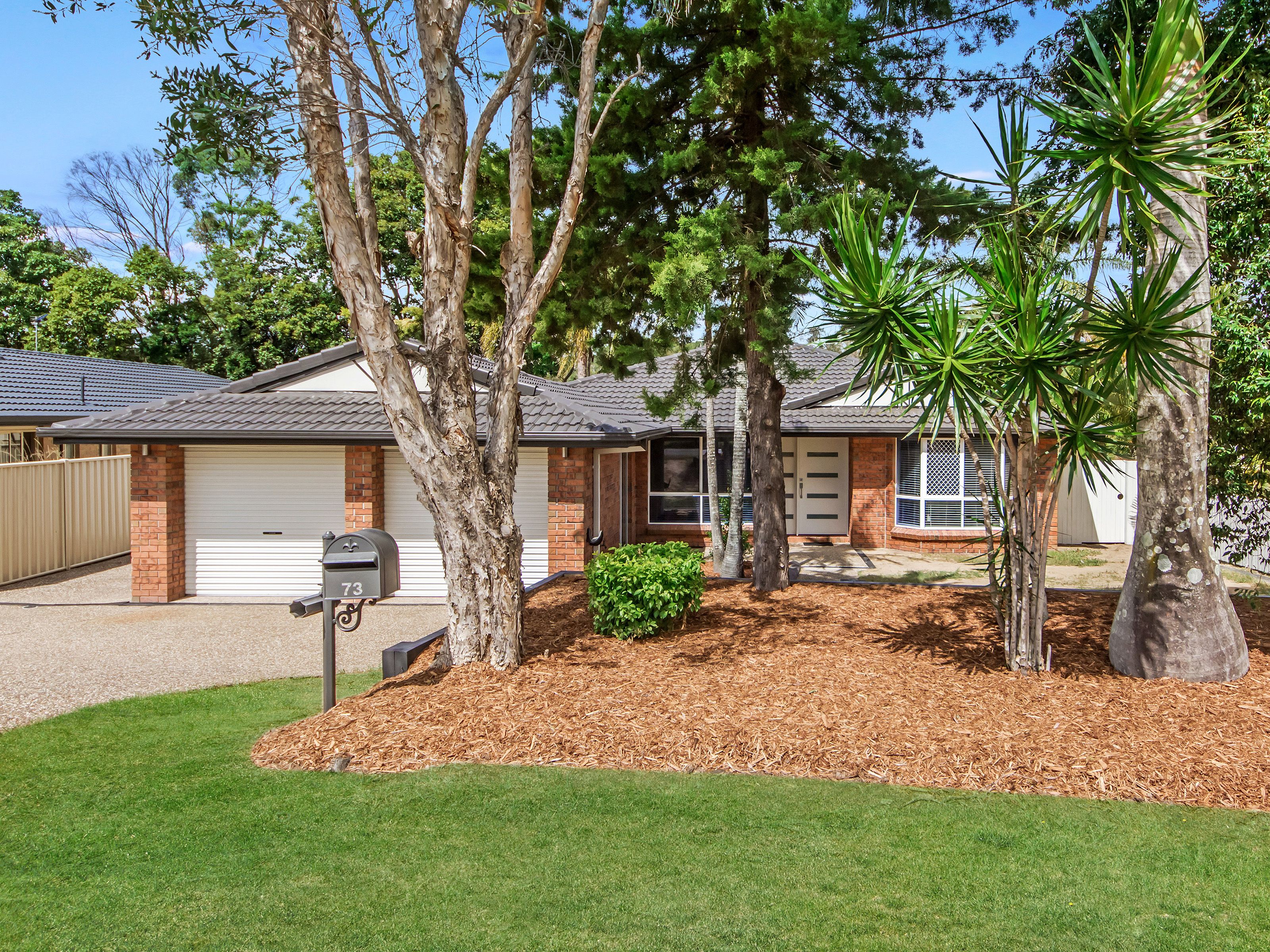 73 Henry Cotton Drive, Parkwood QLD 4214