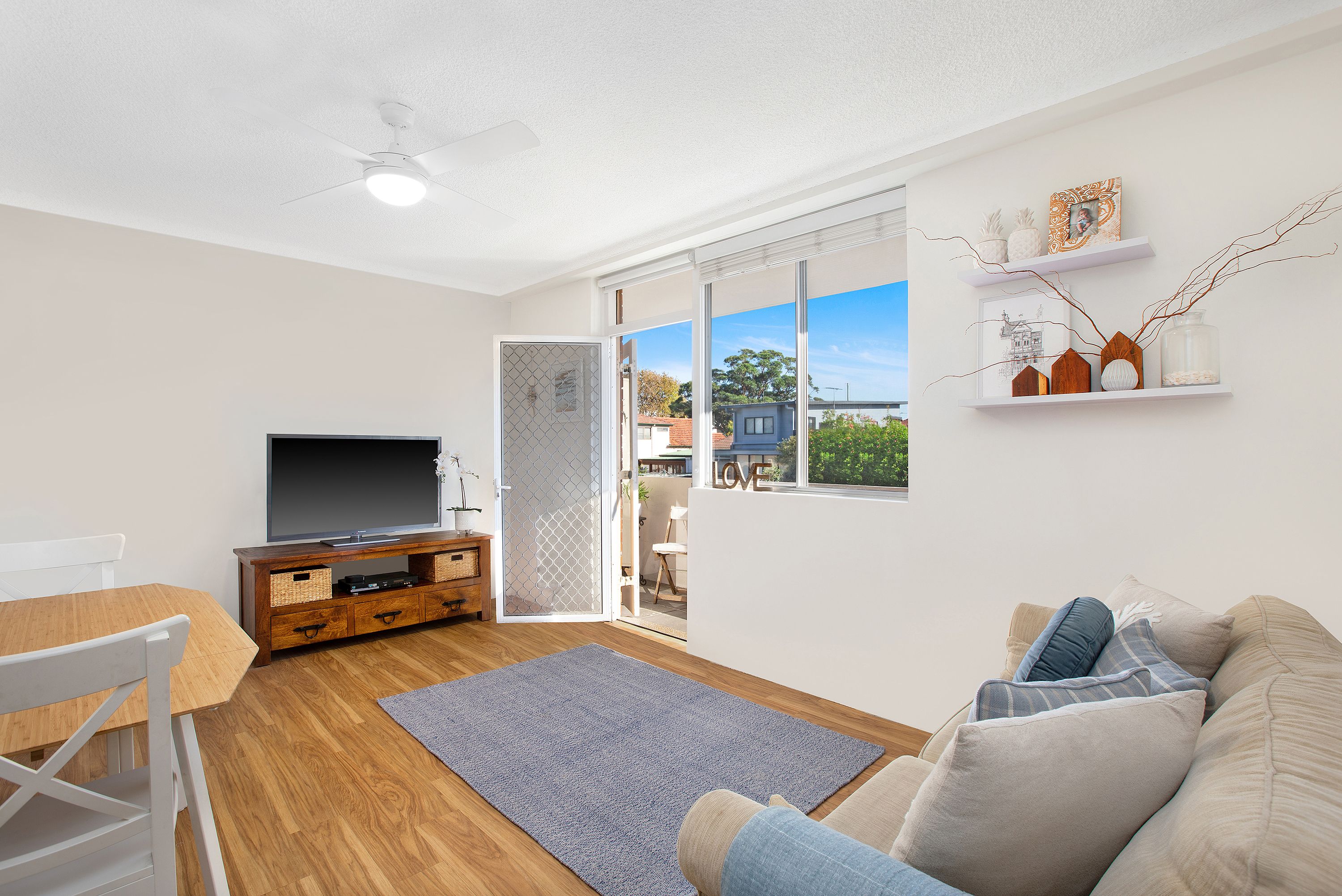 27 Dover Road, Botany NSW 2019