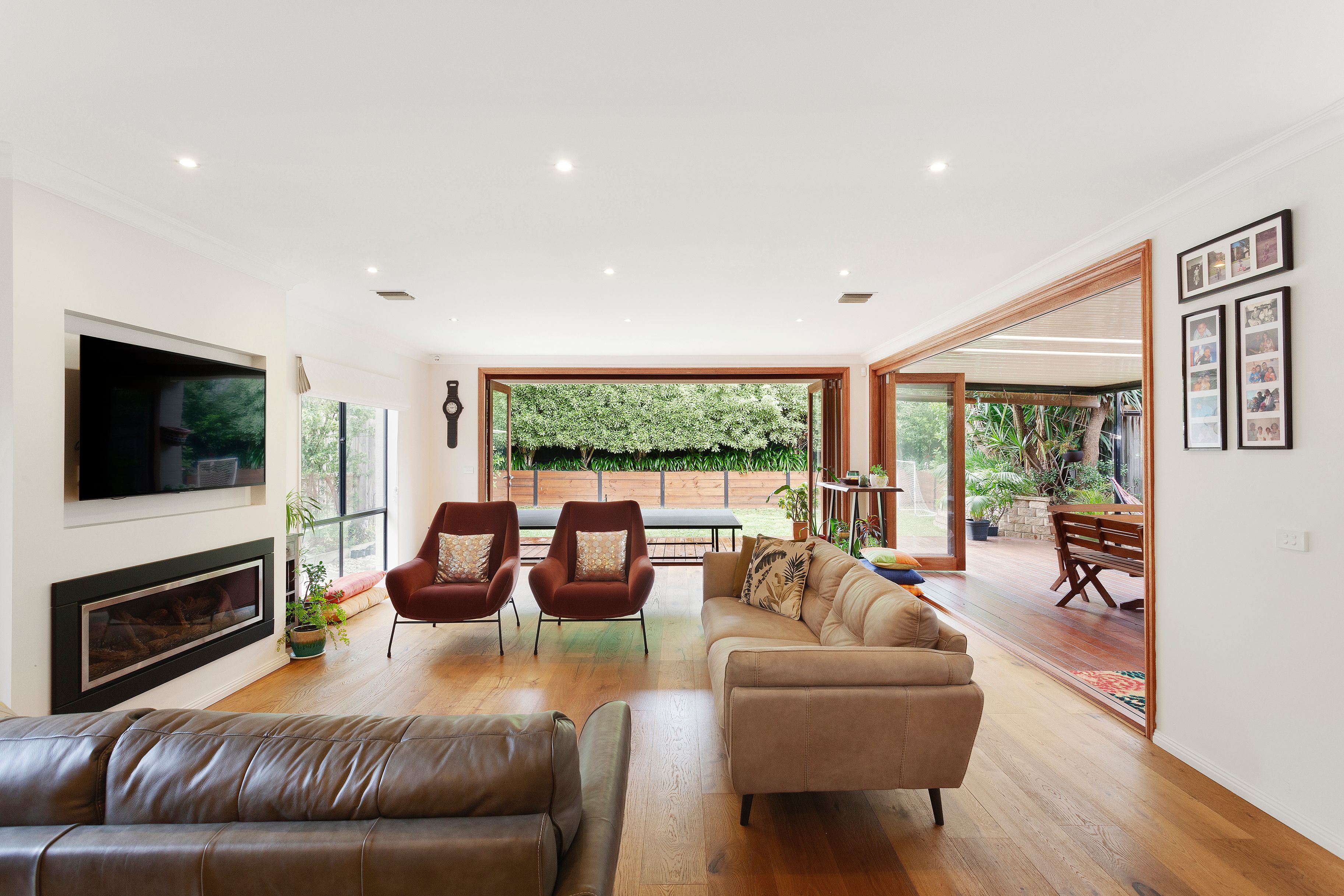 1 Winston Way, Murrumbeena, VIC 3163