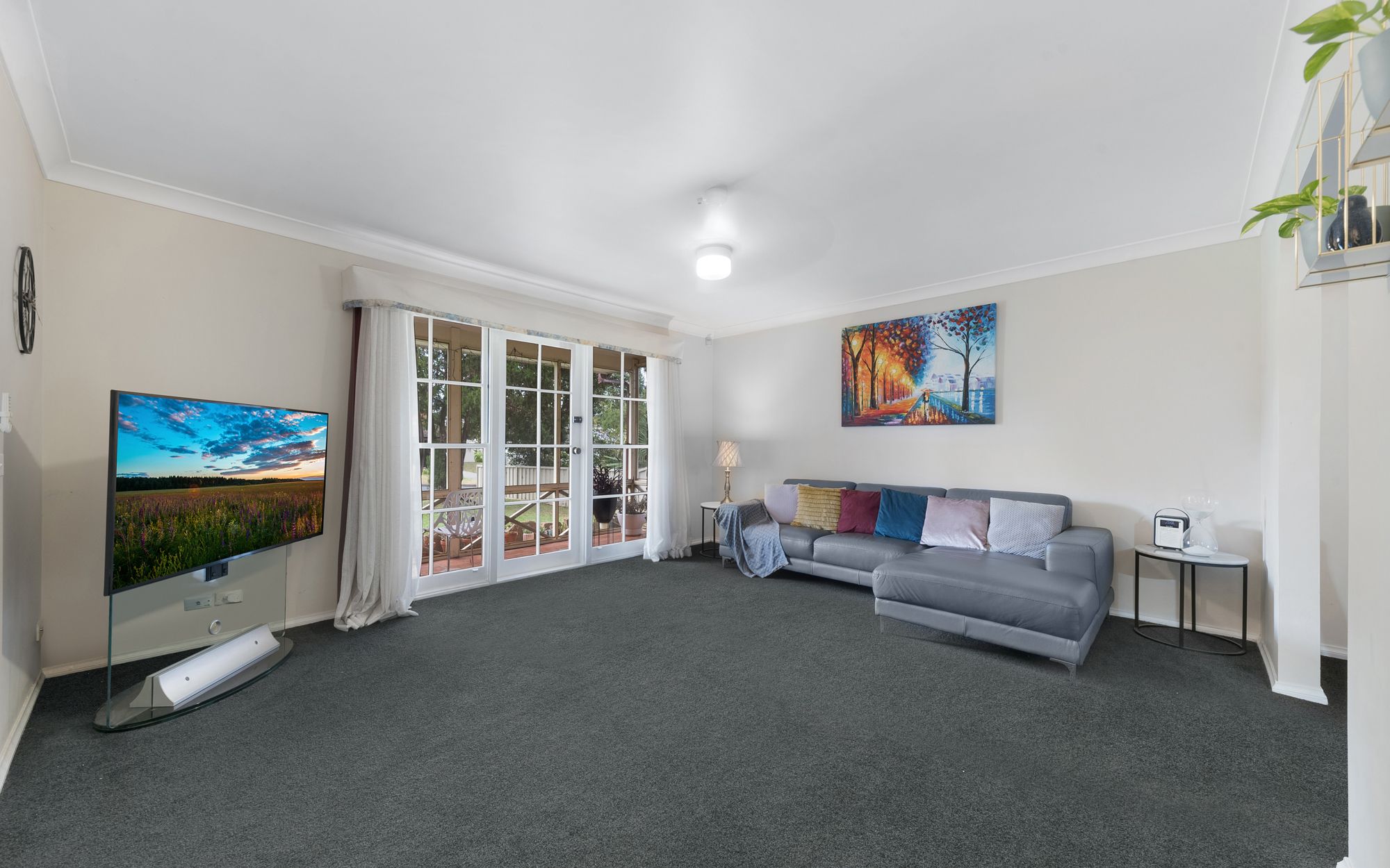112 Trobriand Crescent, Glenfield, NSW 2167