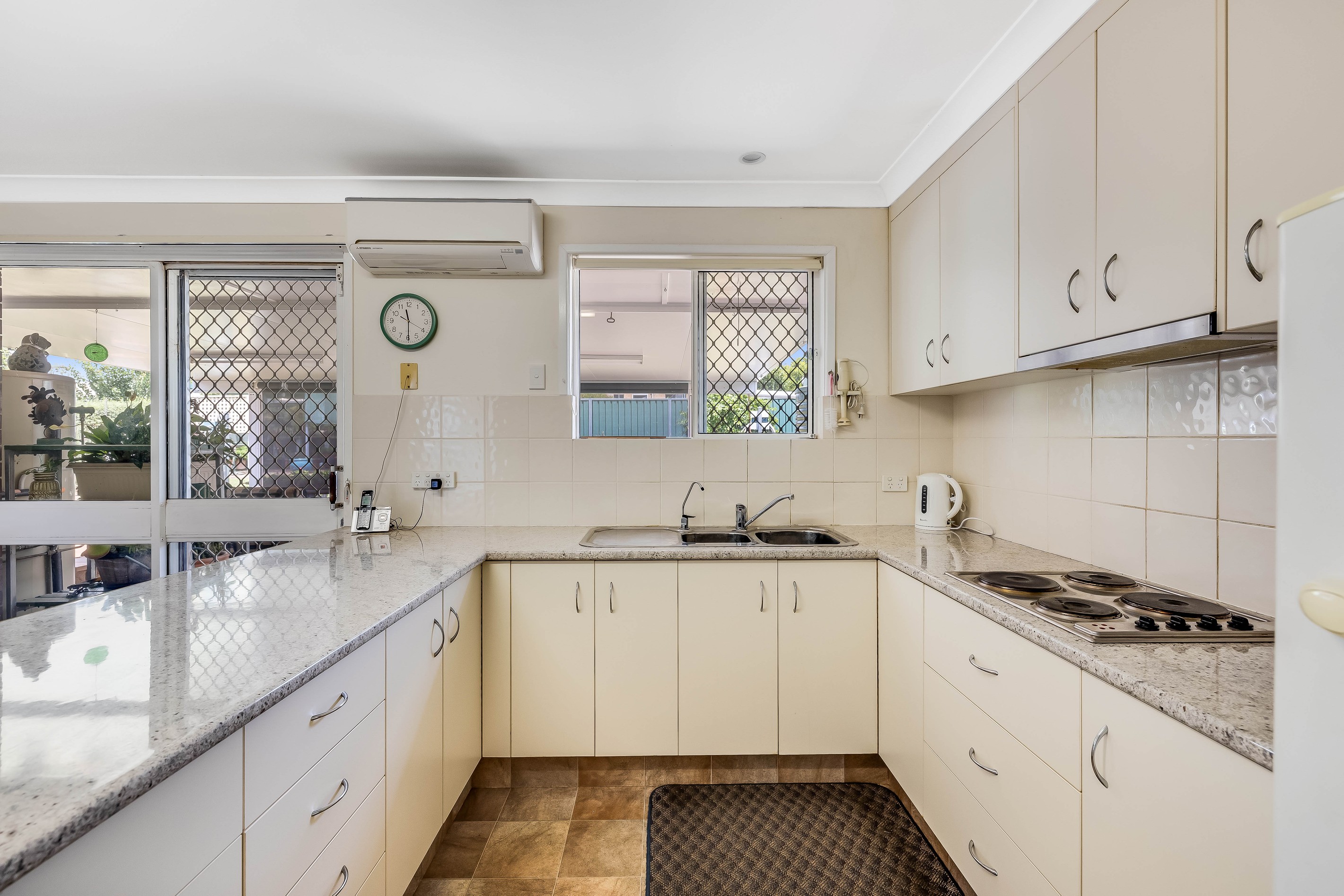 24 Corriedale Crescent, Harristown, QLD 4350