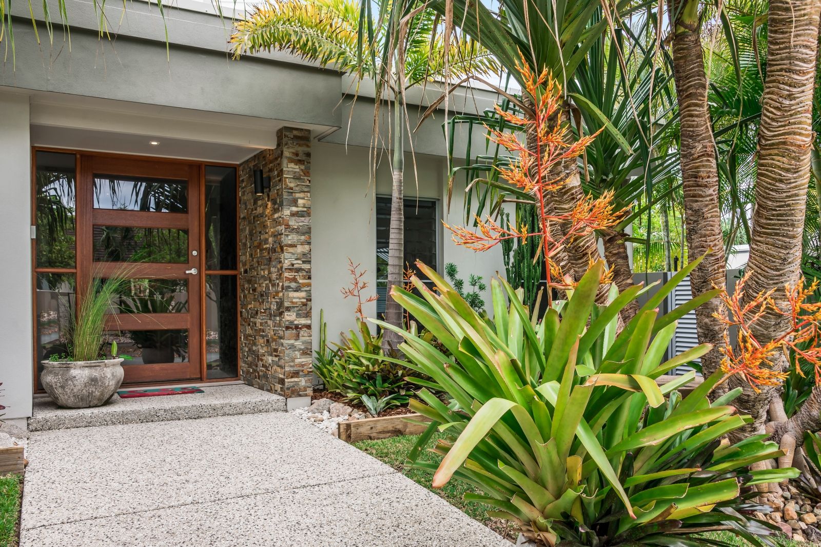 25 Tarawa Street, Kawana Island, QLD 4575