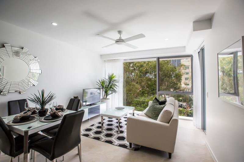 705/30 Brighton Parade, Southport, QLD 4215