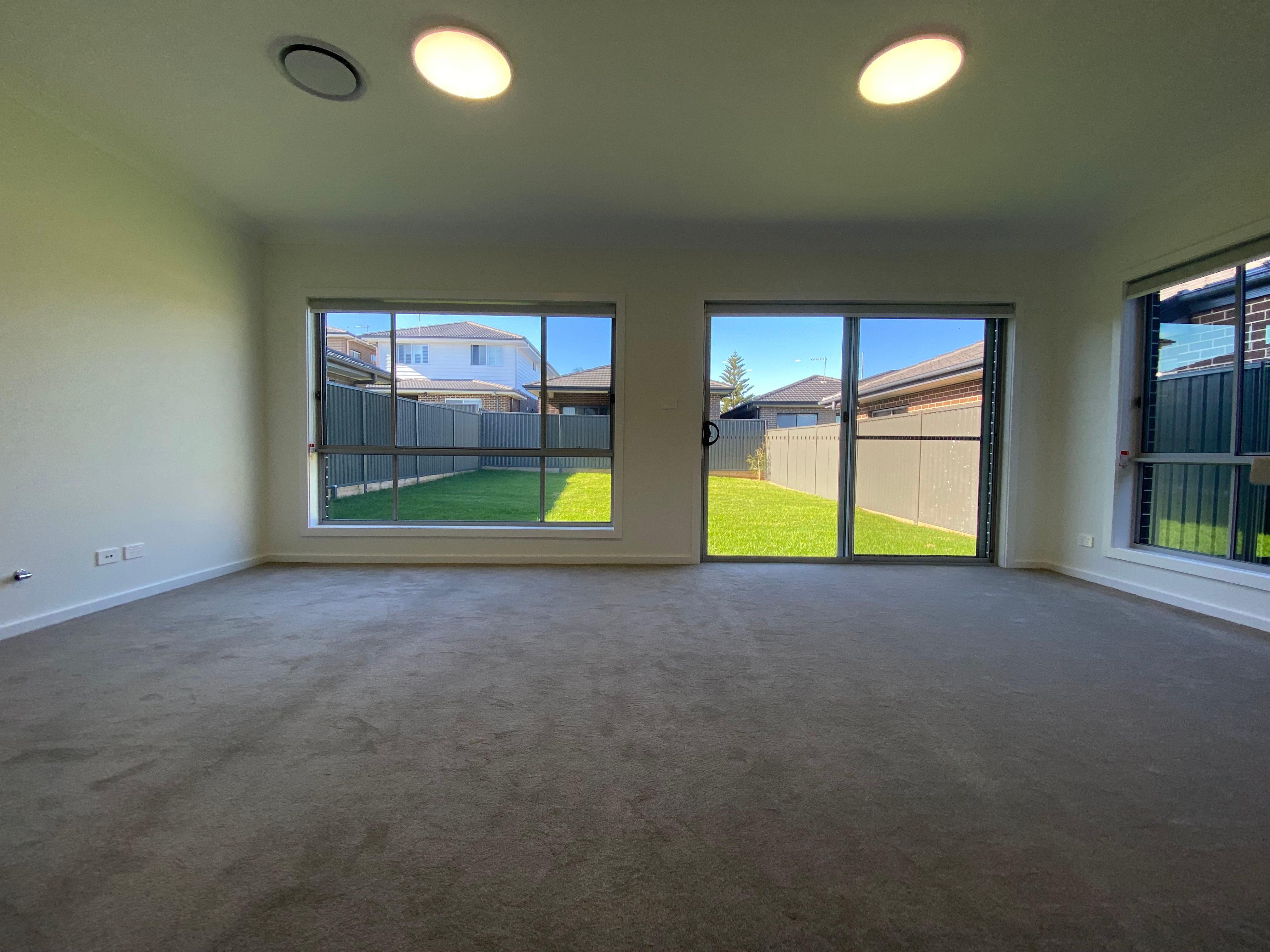 29 Swift Avenue — photo 13 of 27