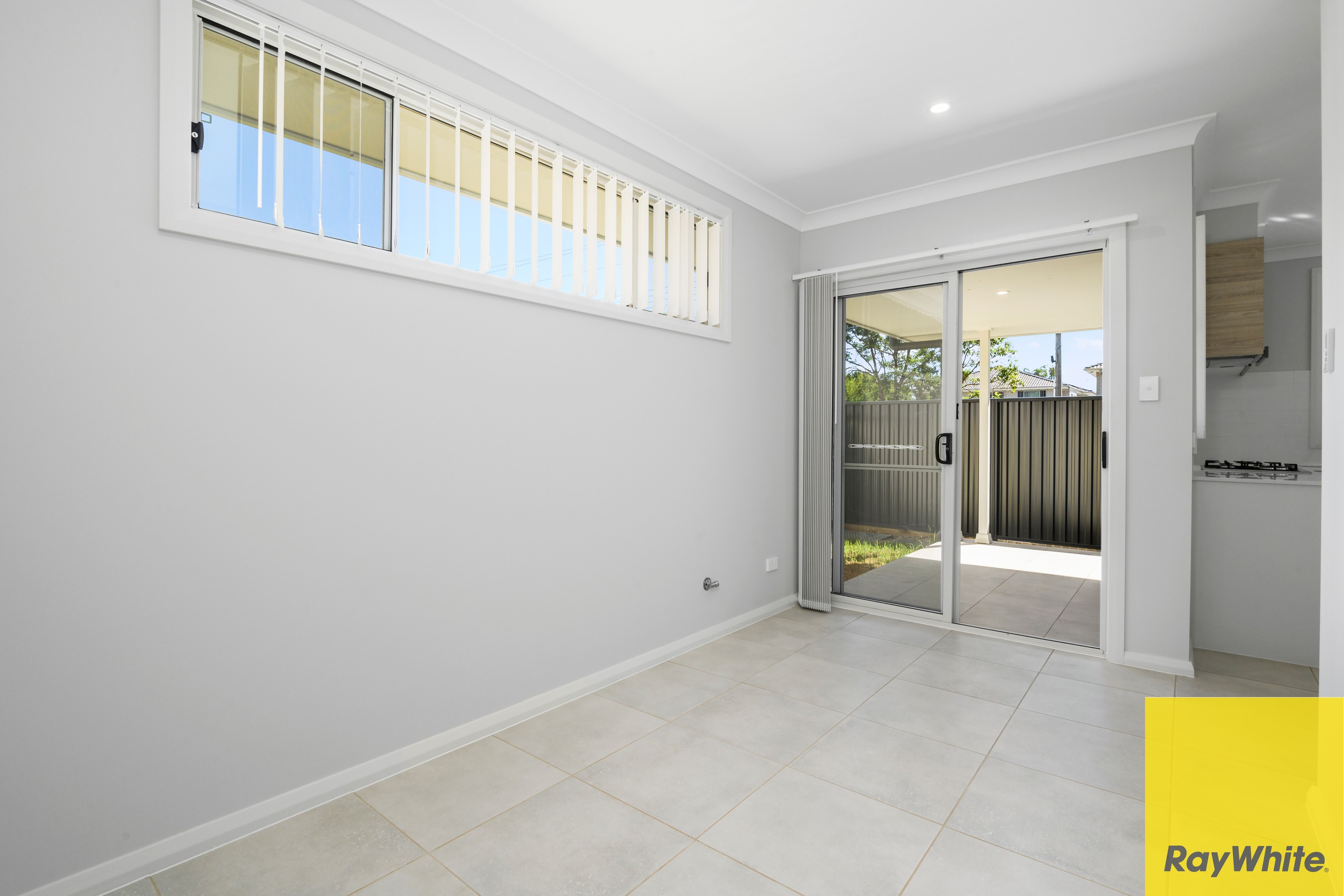 1/26-28 Canberra Street, Oxley Park, NSW 2760