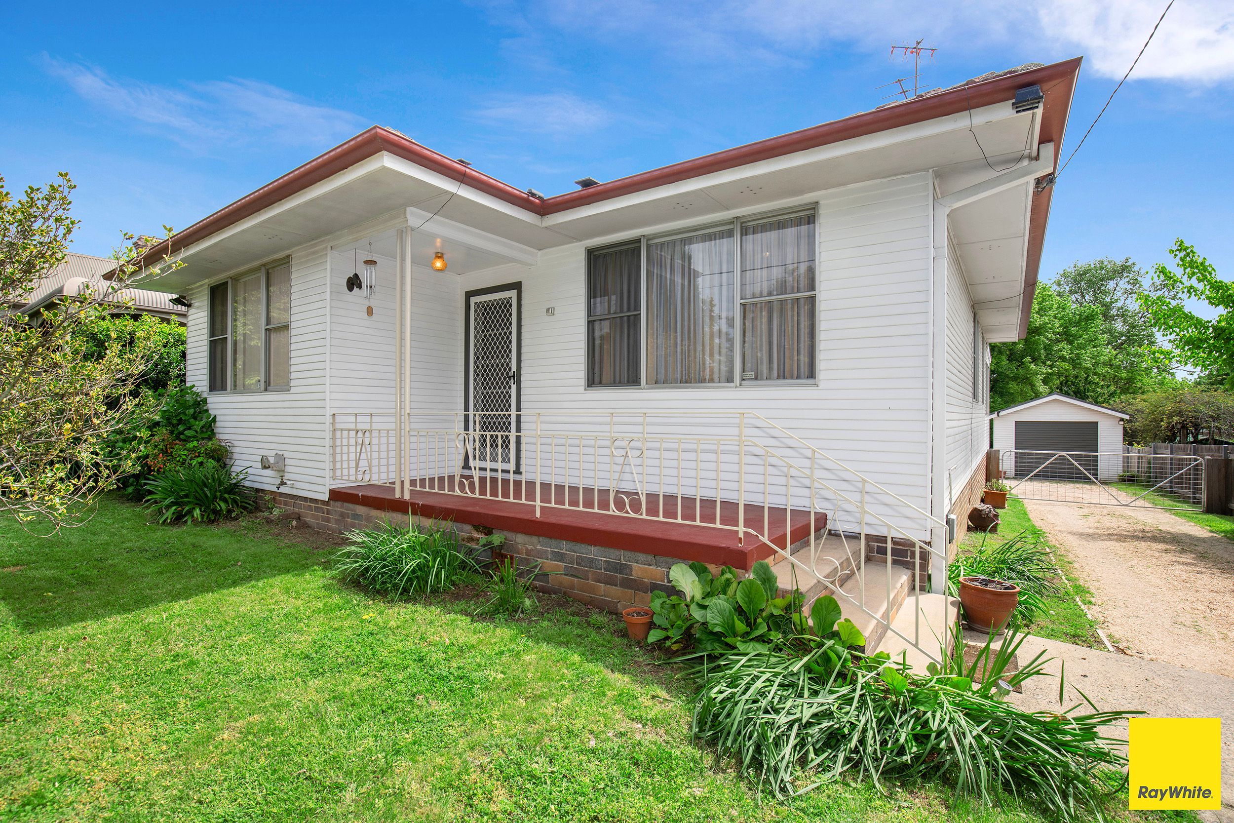 143 Barney Street, Armidale, NSW 2350