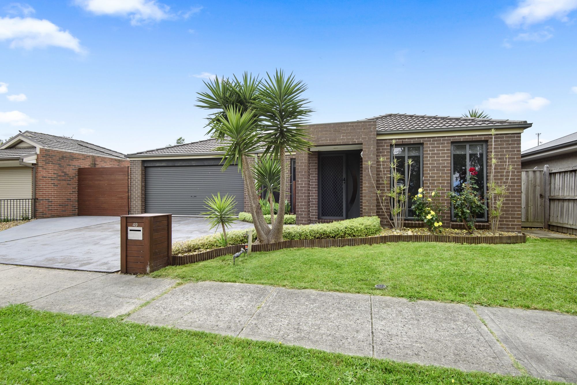 49 Fallingwater Drive, Pakenham, VIC 3810