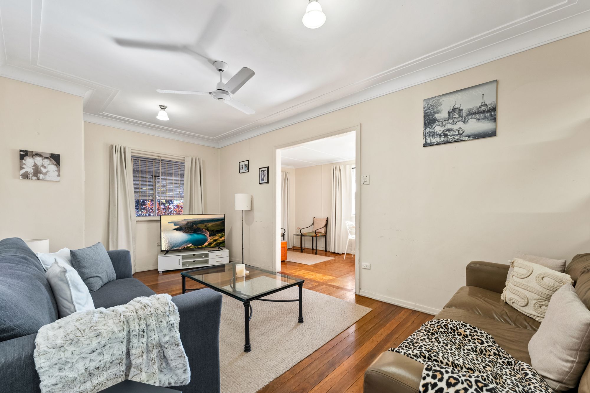 27 Deborah Street — photo 4 of 17