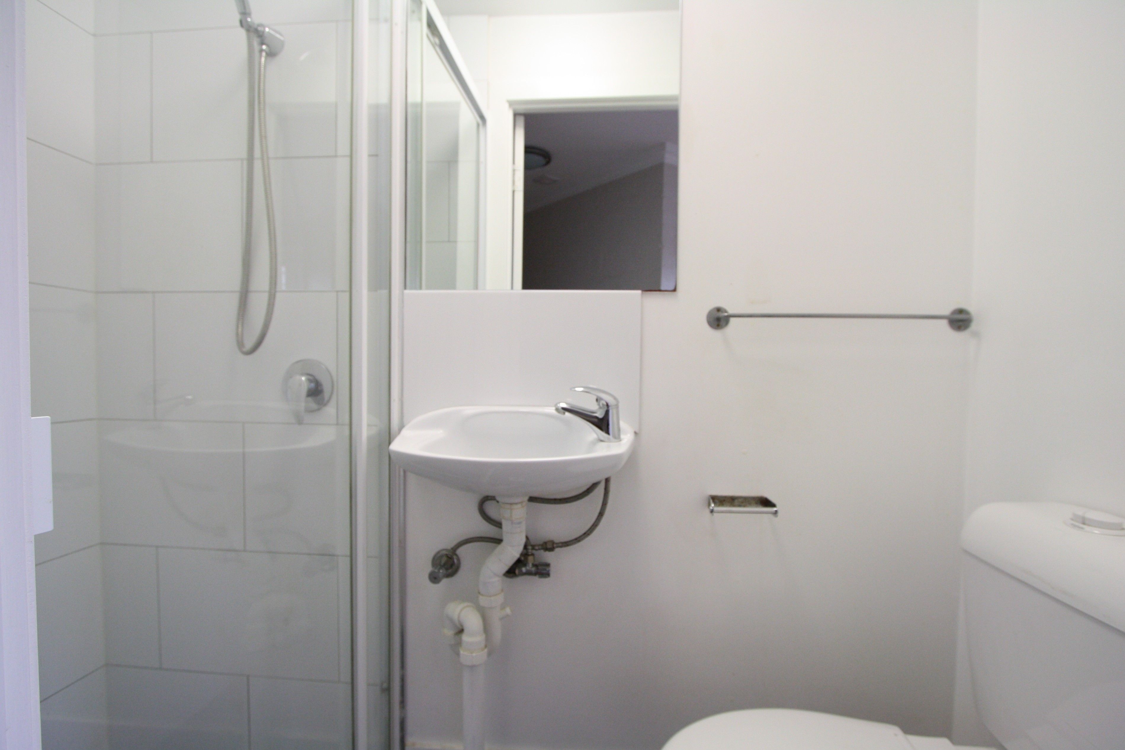 4E/12 Gladstone Road — photo 5 of 7