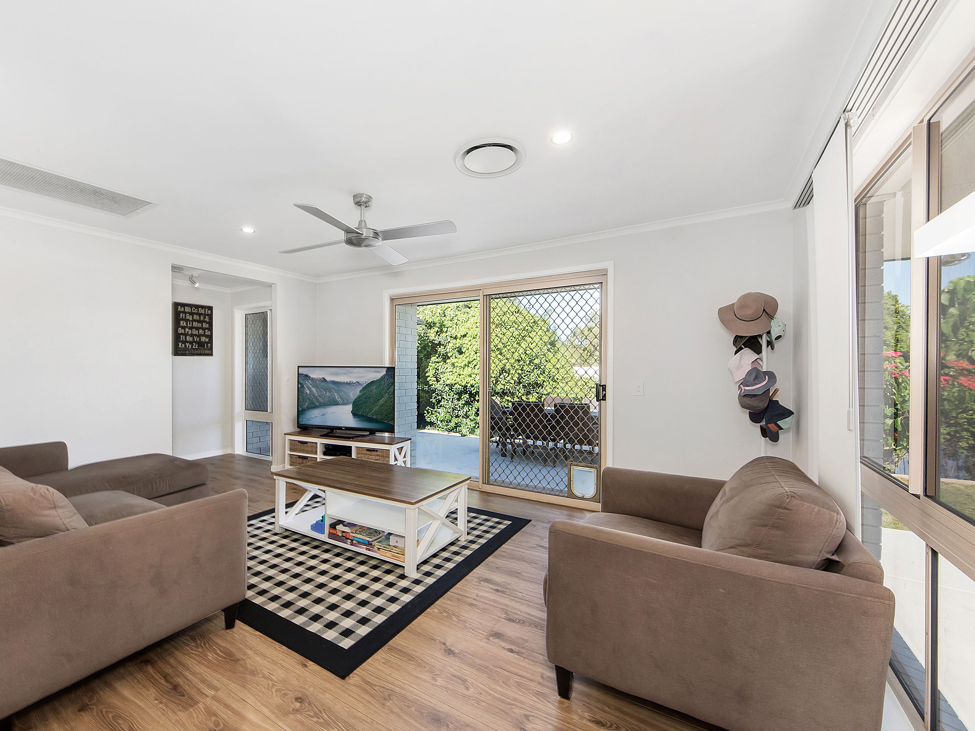 7 Huntingdale Crescent, Robina, QLD 4226