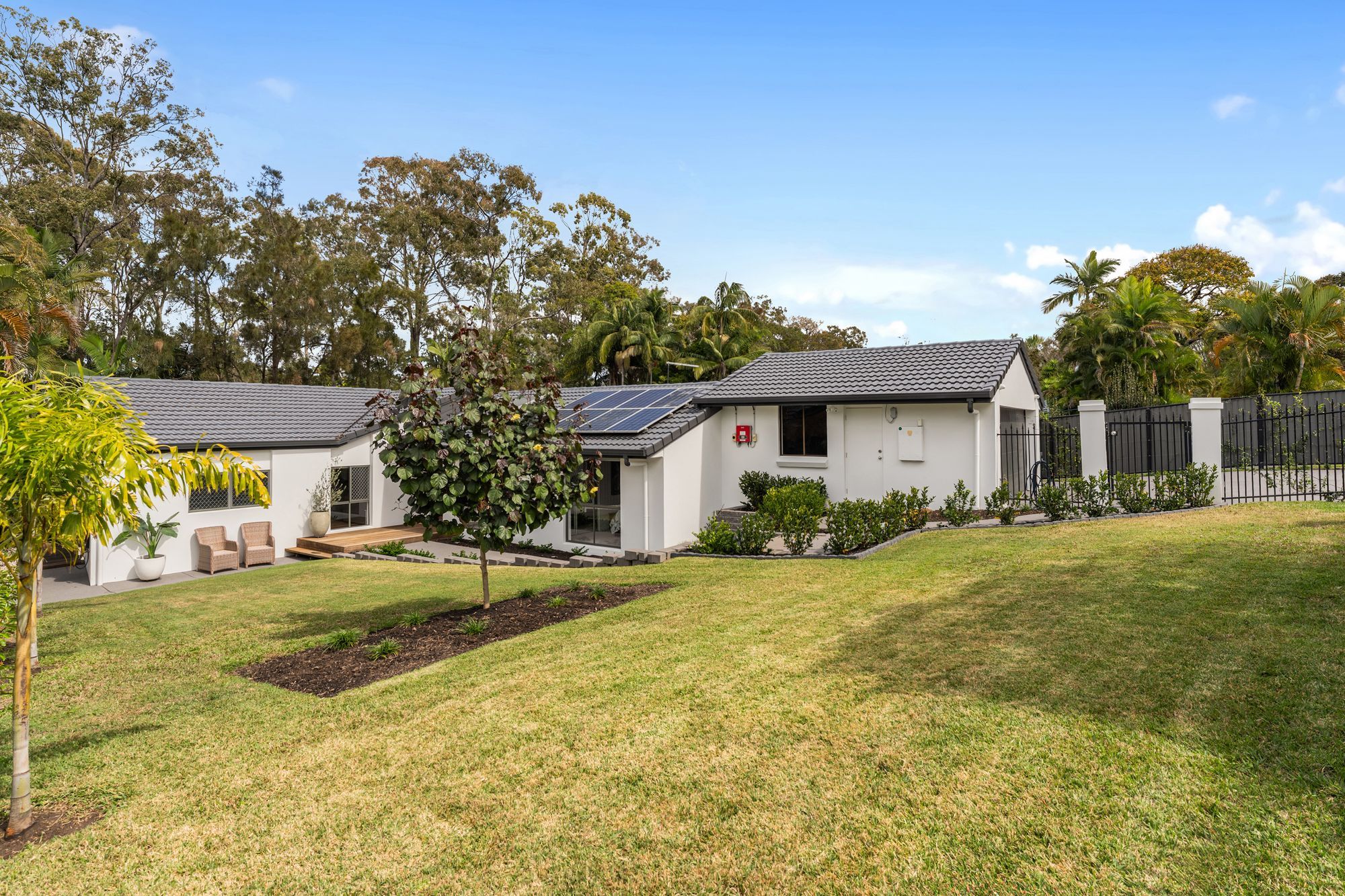 33 Sandringham Drive — photo 27 of 30