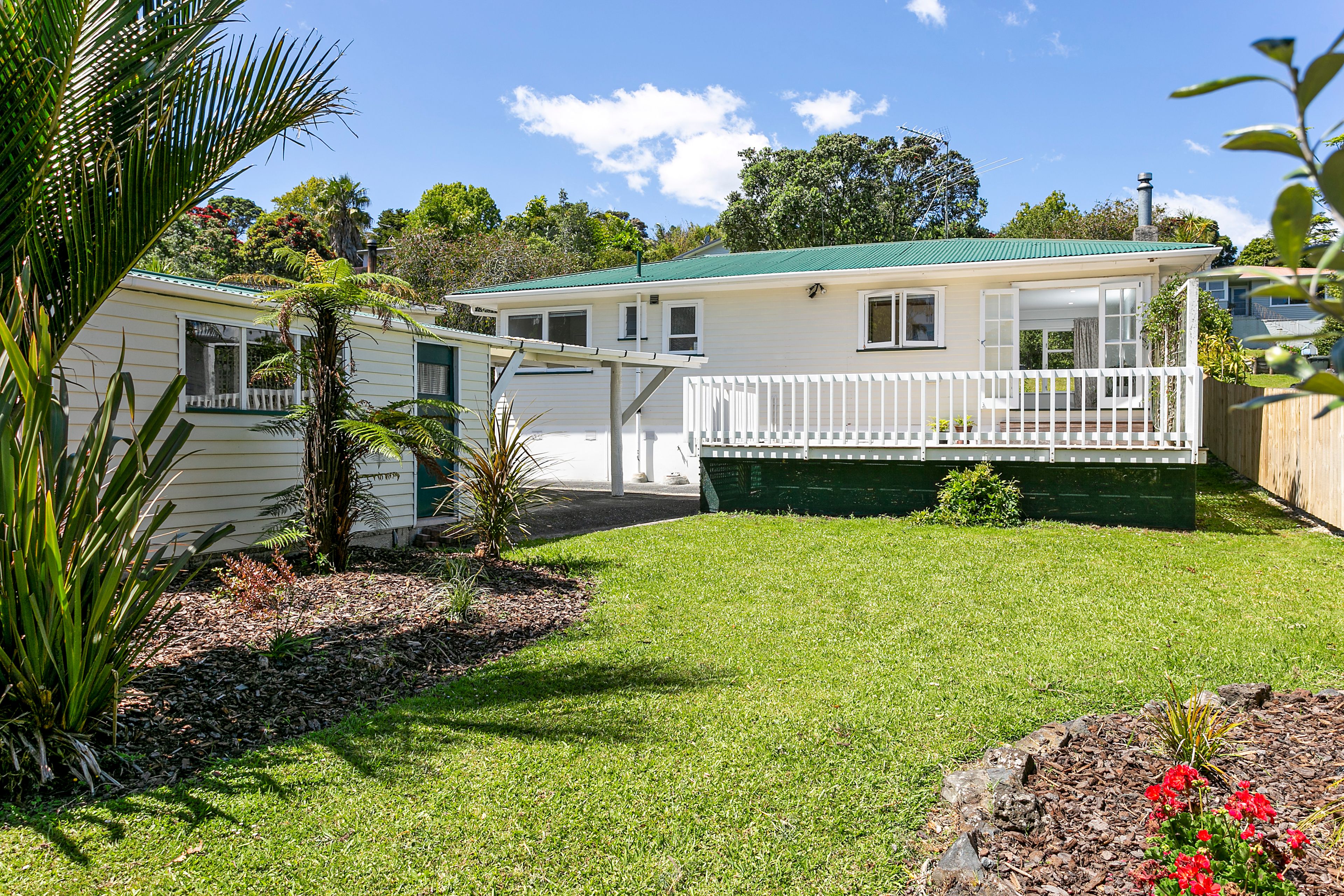 13 Ragley Street, Titirangi, Waitakere City