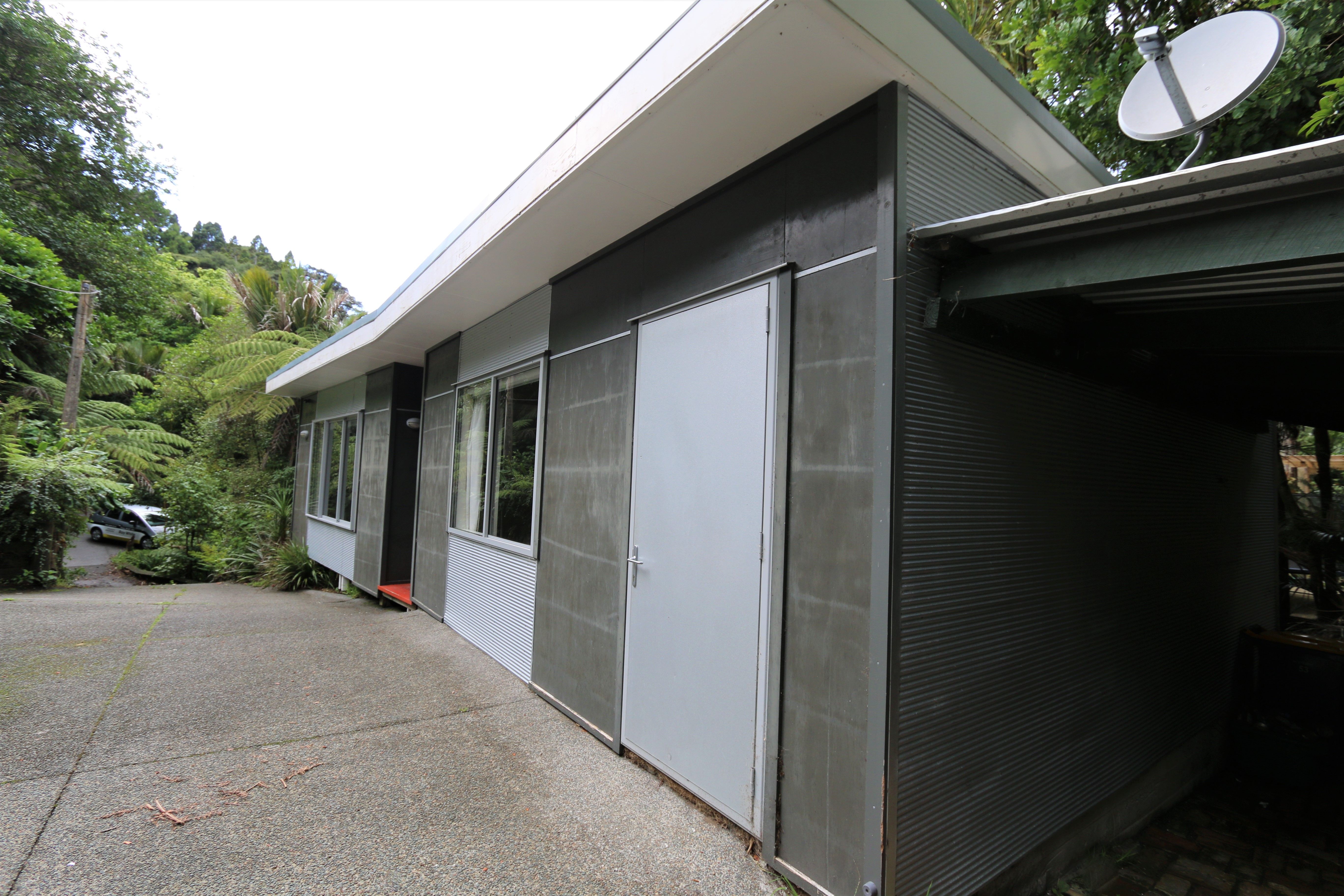 53A Wood Bay Road, Titirangi, Waitakere City