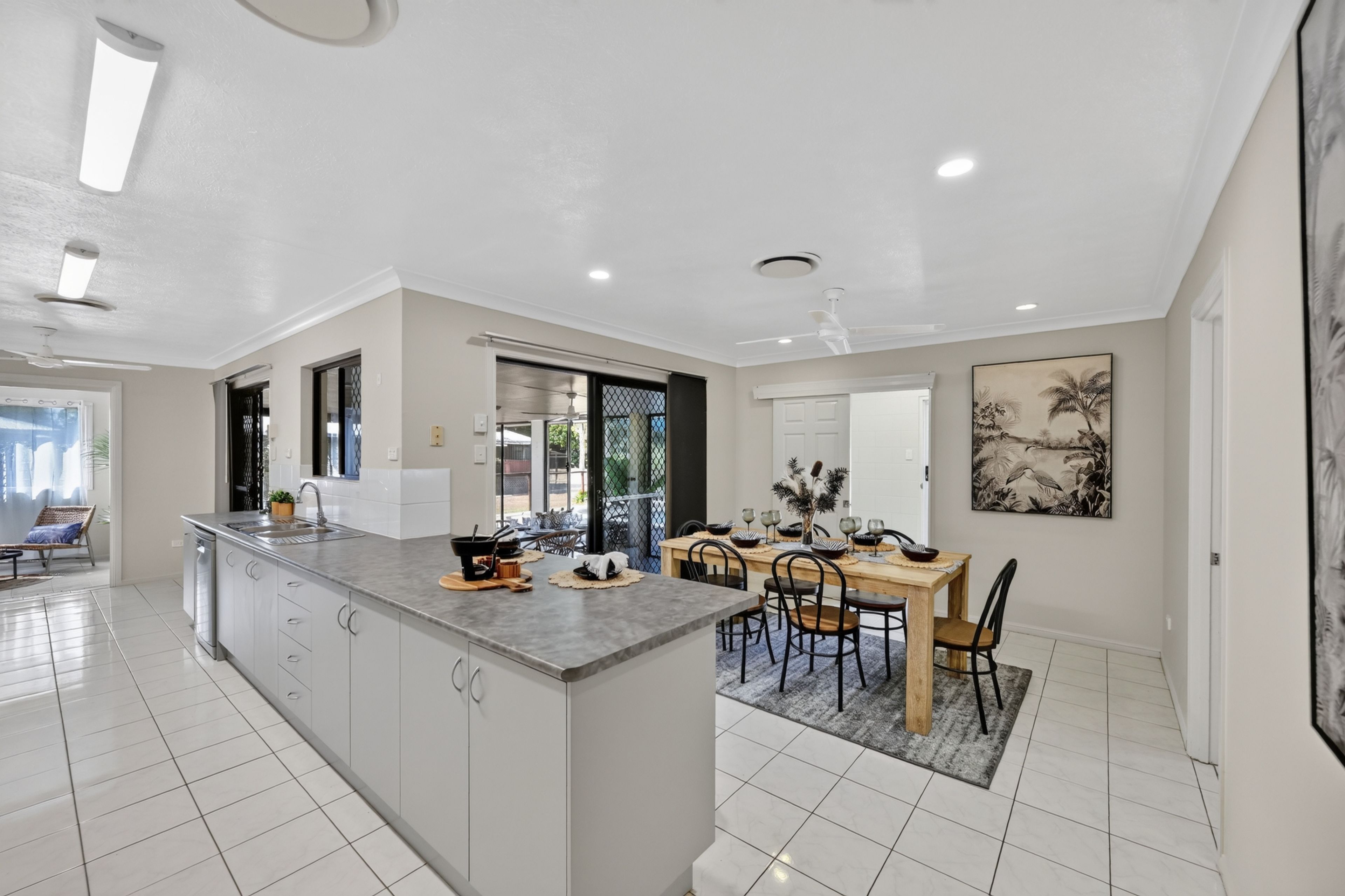 8 Mawson Street — photo 5 of 19