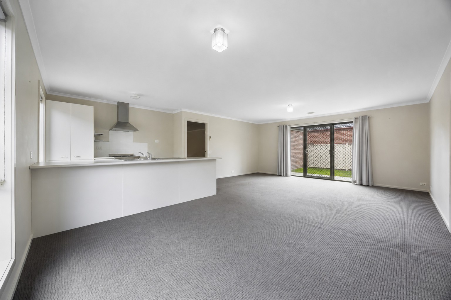 15 Deakin Drive, Delacombe, VIC 3356