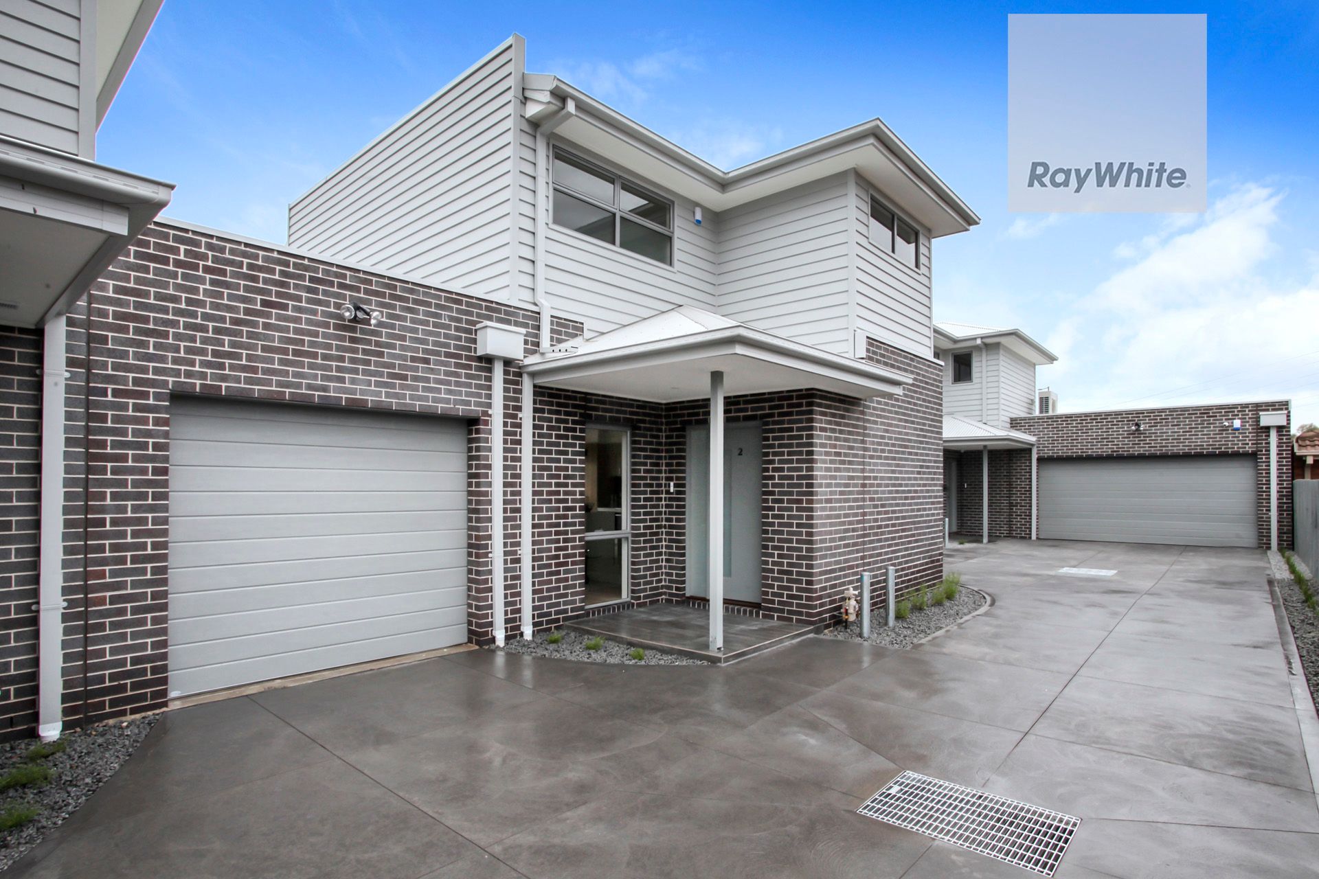2/8 Warwick Place, Tullamarine, VIC 3043