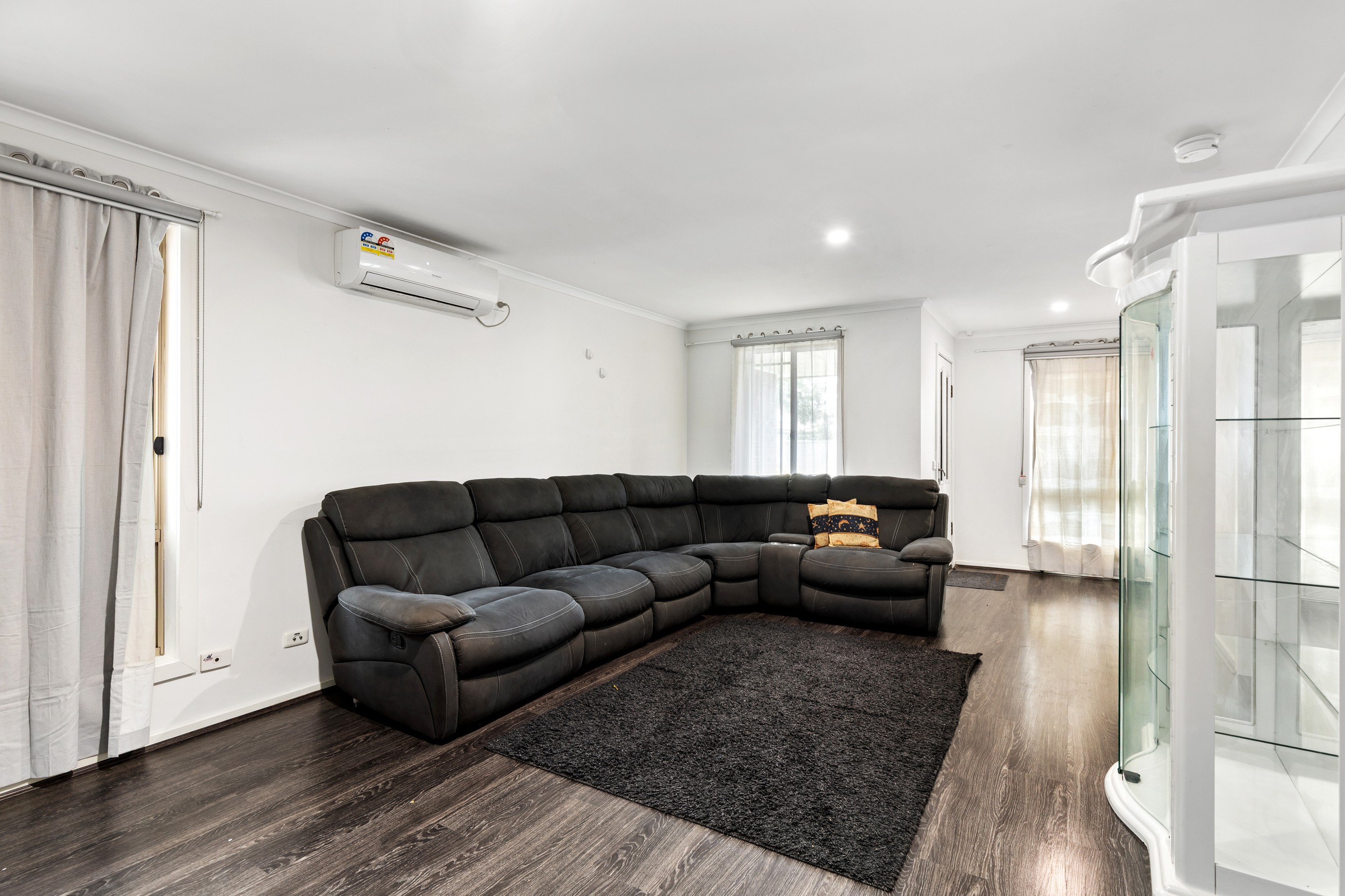 34 Willmott Drive, Craigieburn, VIC 3064