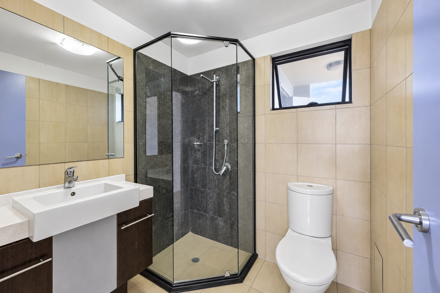 9/4-6 Duffield Road — photo 13 of 16