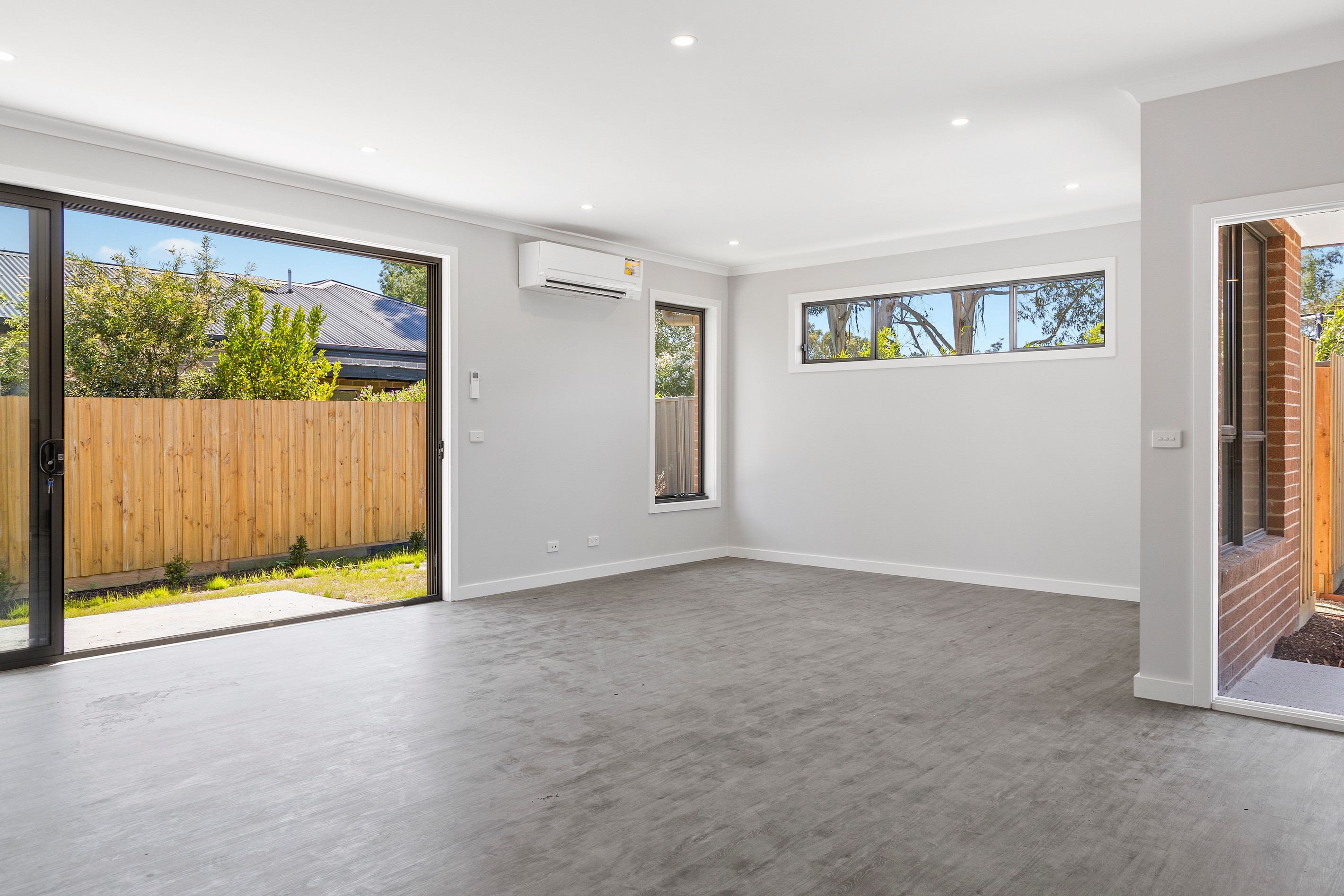3/3 Tinarra Court, Kilsyth, VIC 3137