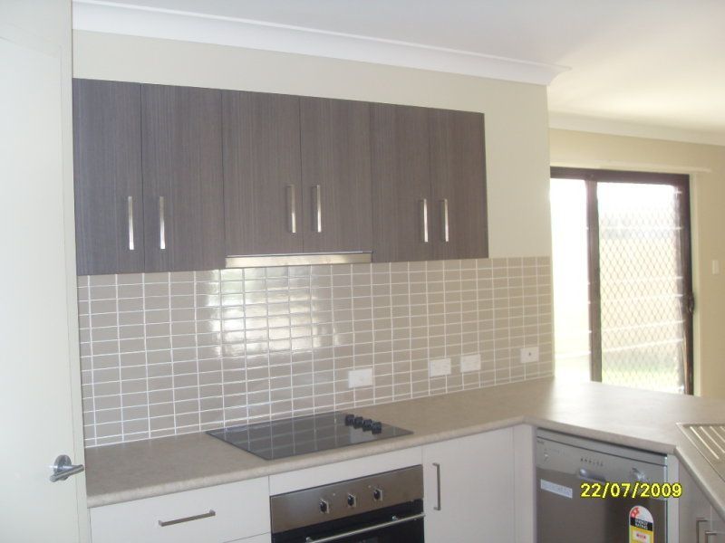 1/18 Kimboltan Drive, Redland Bay, QLD 4165
