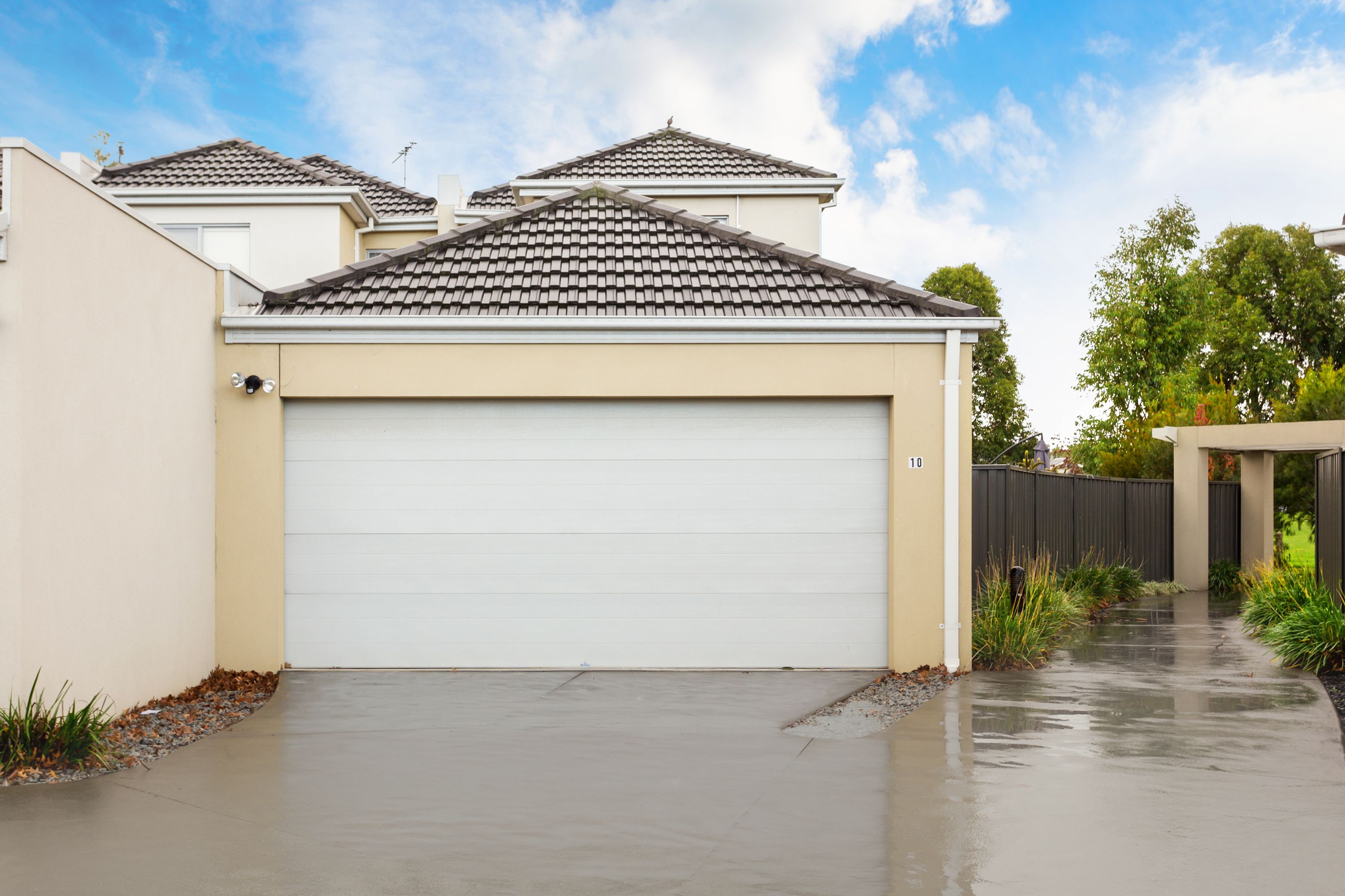 10/11 Howqua Place, Pakenham, VIC 3810